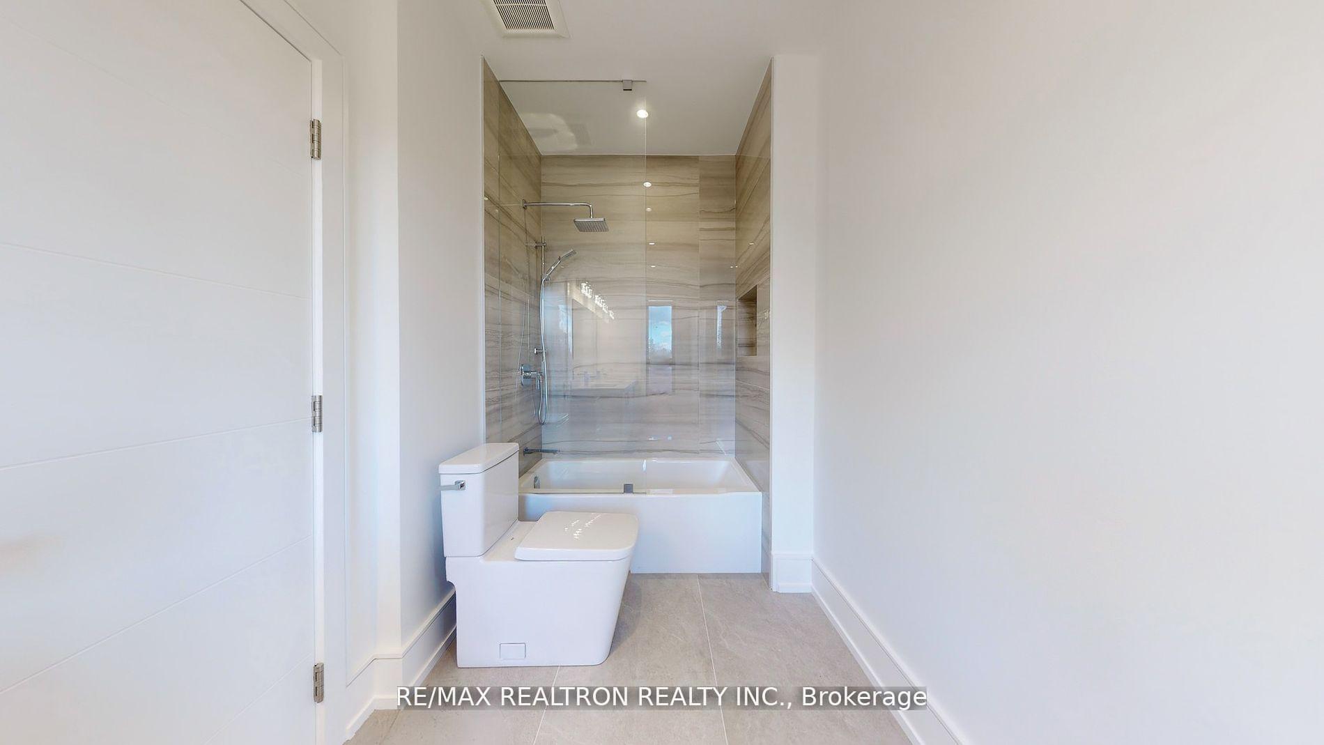 Photo 30 of 84 Murray Drive, Aurora, Aurora Highlands — HOMEH
