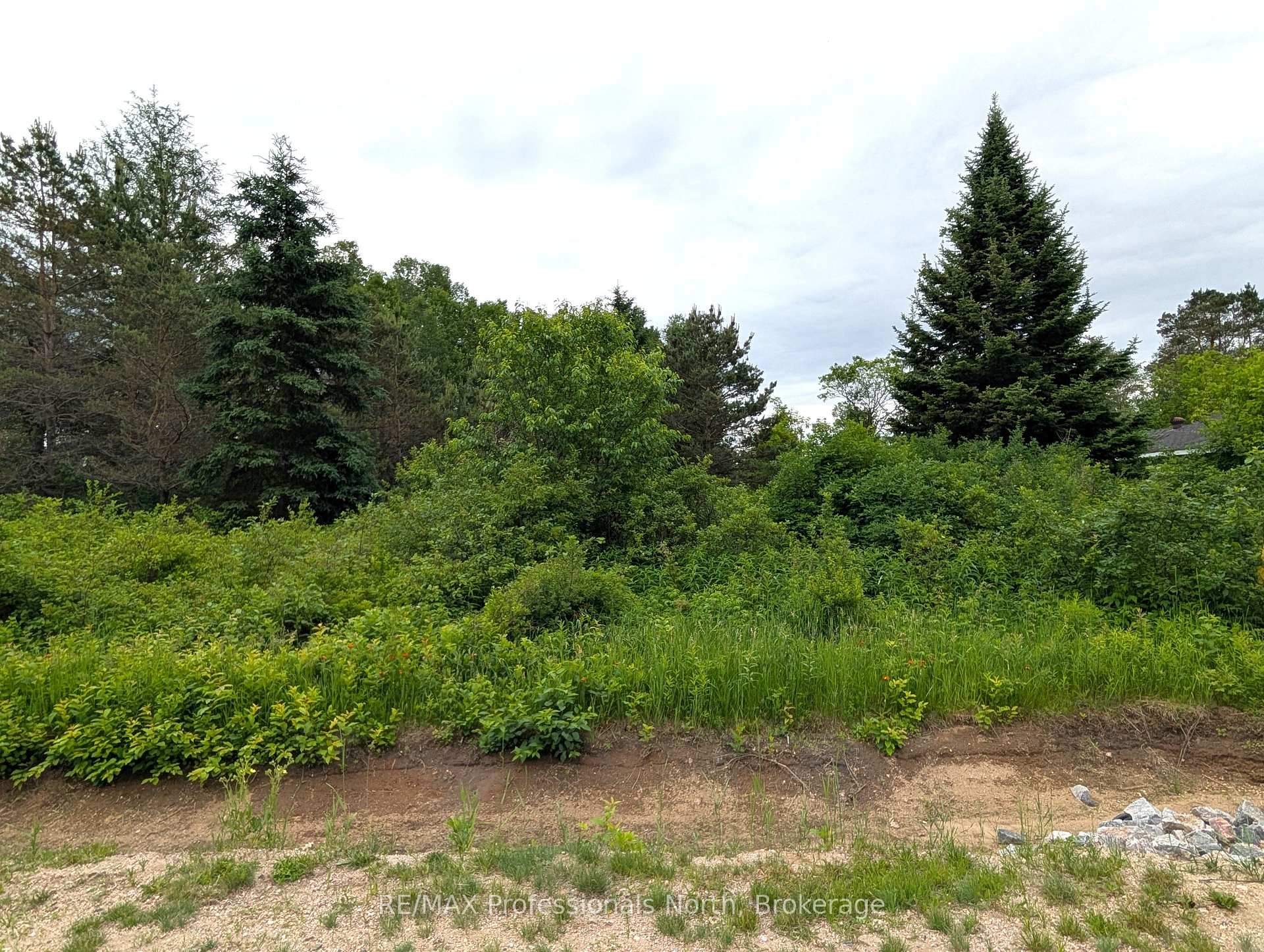 Photo 1 of 43 Riverside Avenue, South River — HOMEH