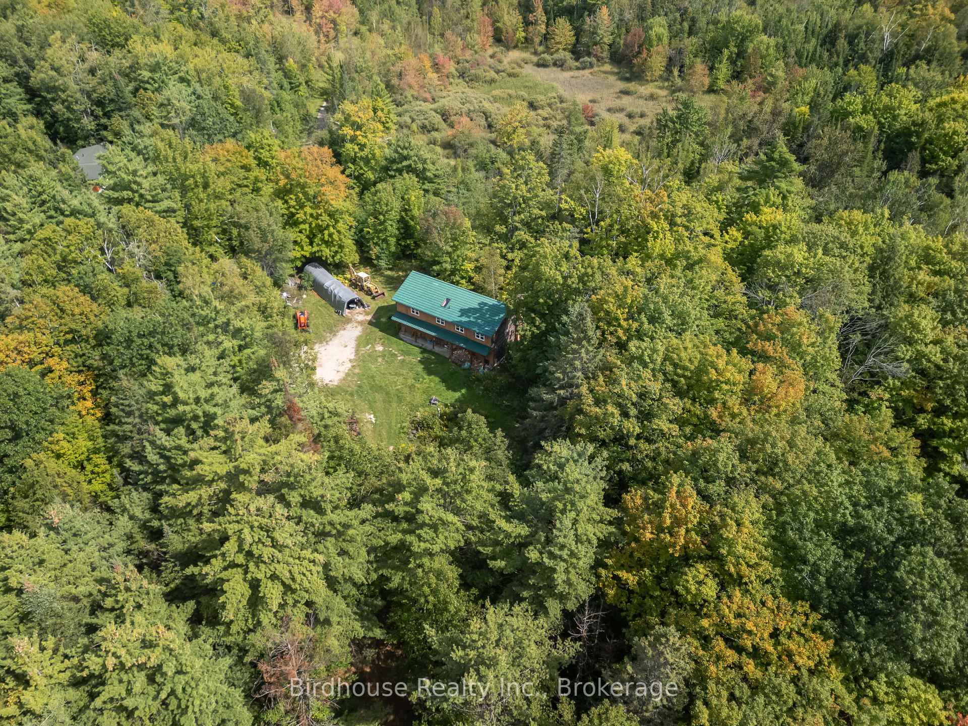 Photo 26 of 79 Honeysuckle Road, Kawartha Lakes, Laxton/Digby/Longford — HOMEH