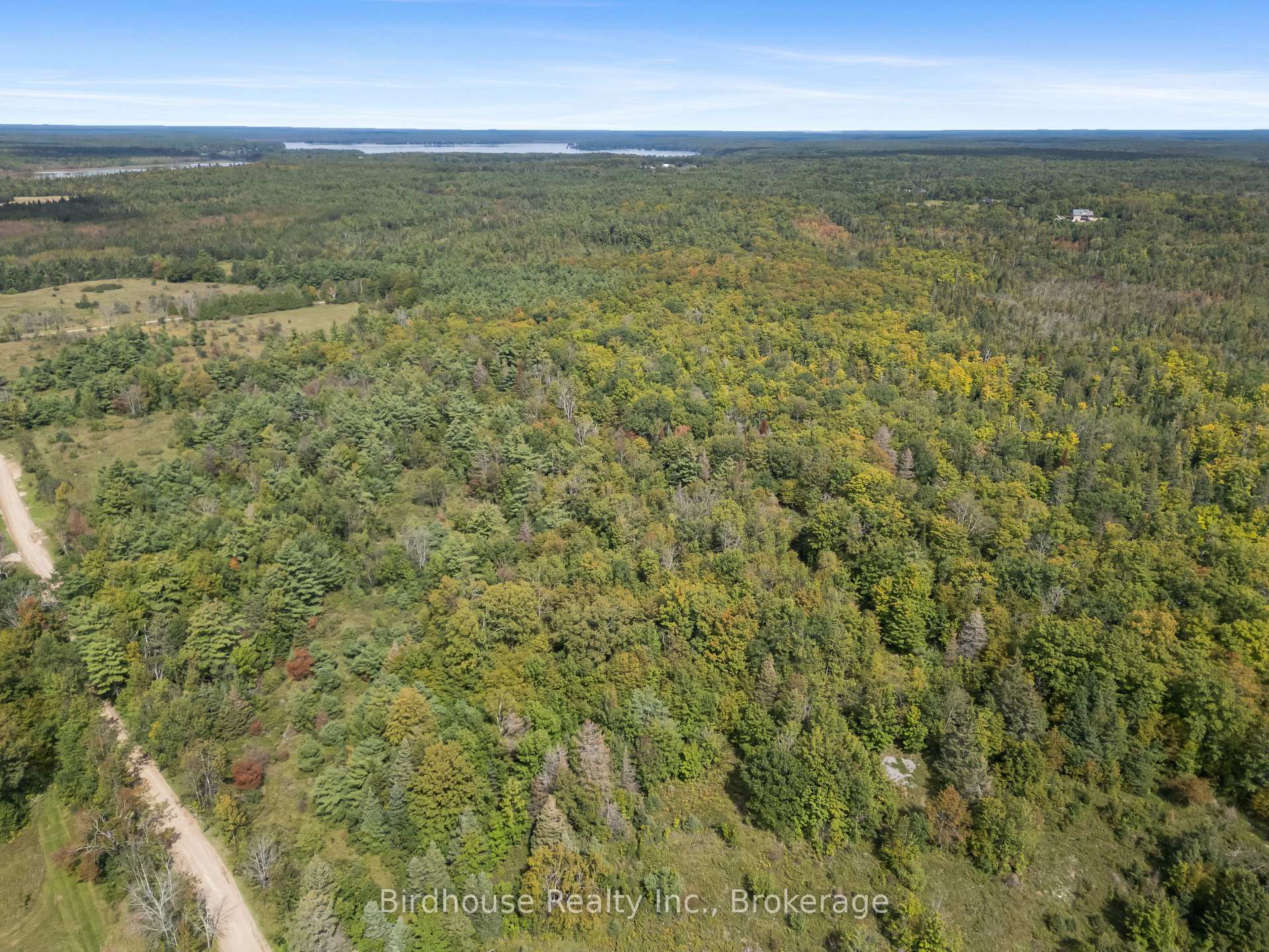 Photo 33 of 79 Honeysuckle Road, Kawartha Lakes, Laxton/Digby/Longford — HOMEH