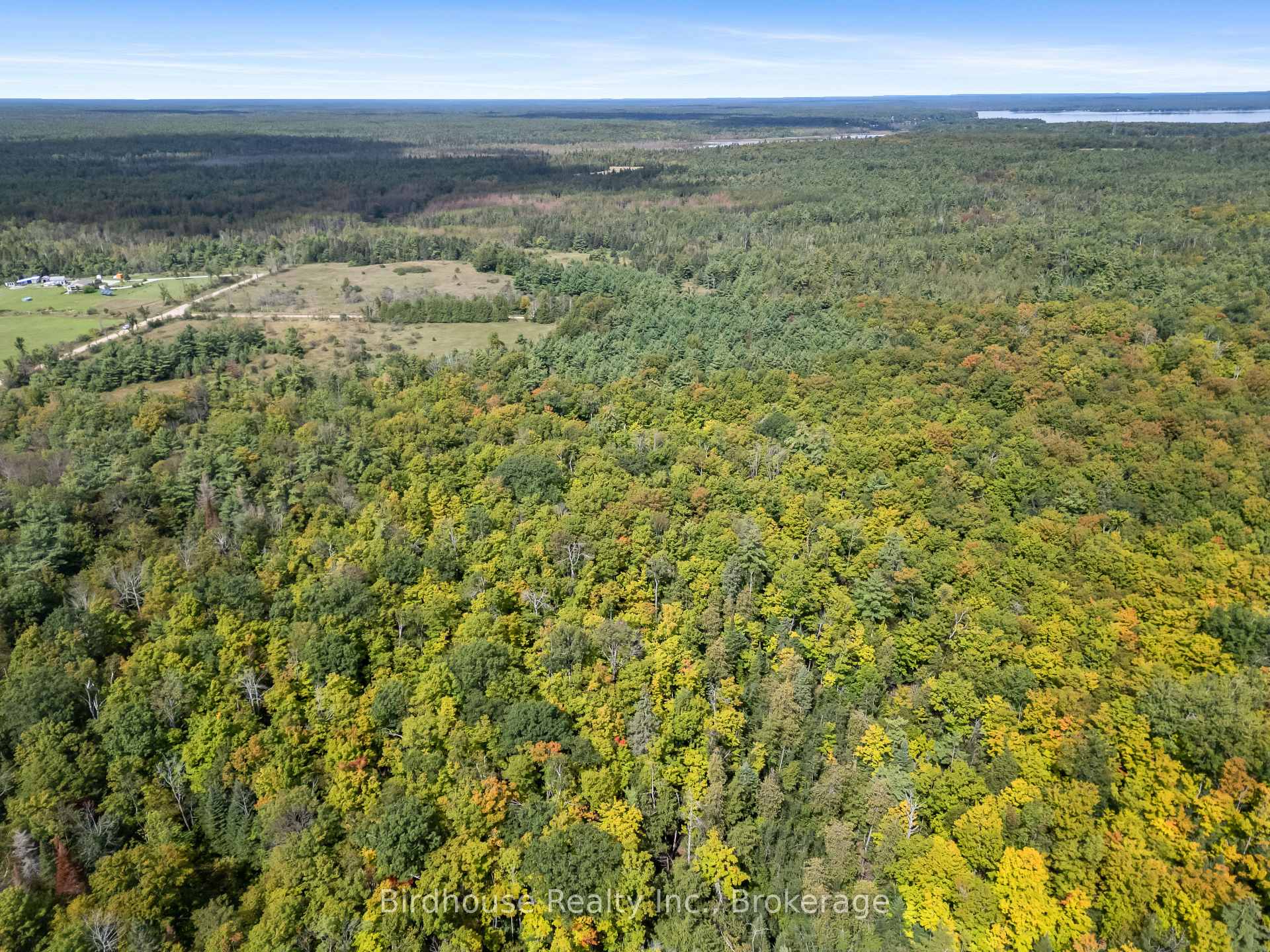 Photo 34 of 79 Honeysuckle Road, Kawartha Lakes, Laxton/Digby/Longford — HOMEH