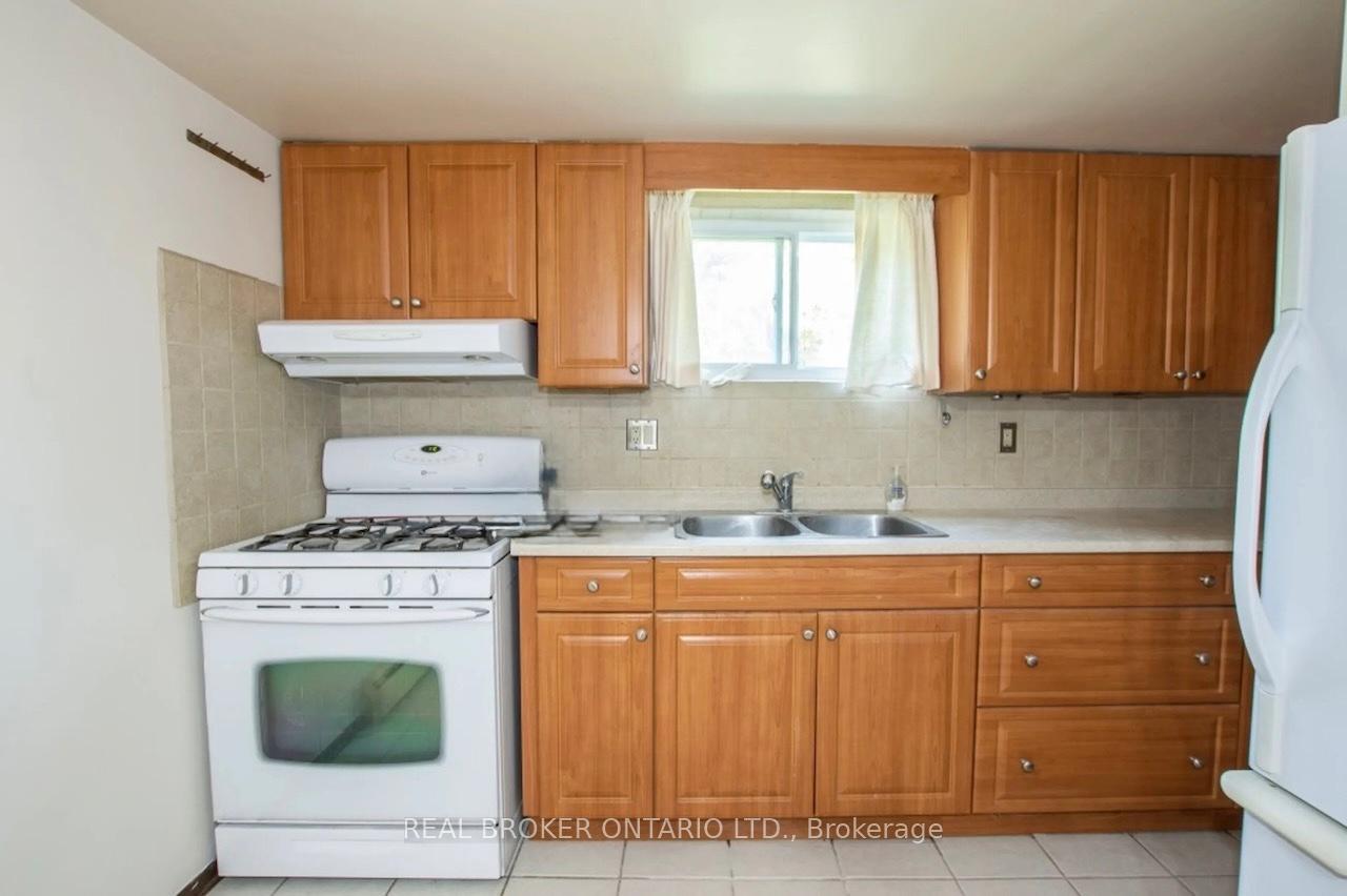 Photo 12 of 260 Bruce Street, Brantford, East Ward — HOMEH