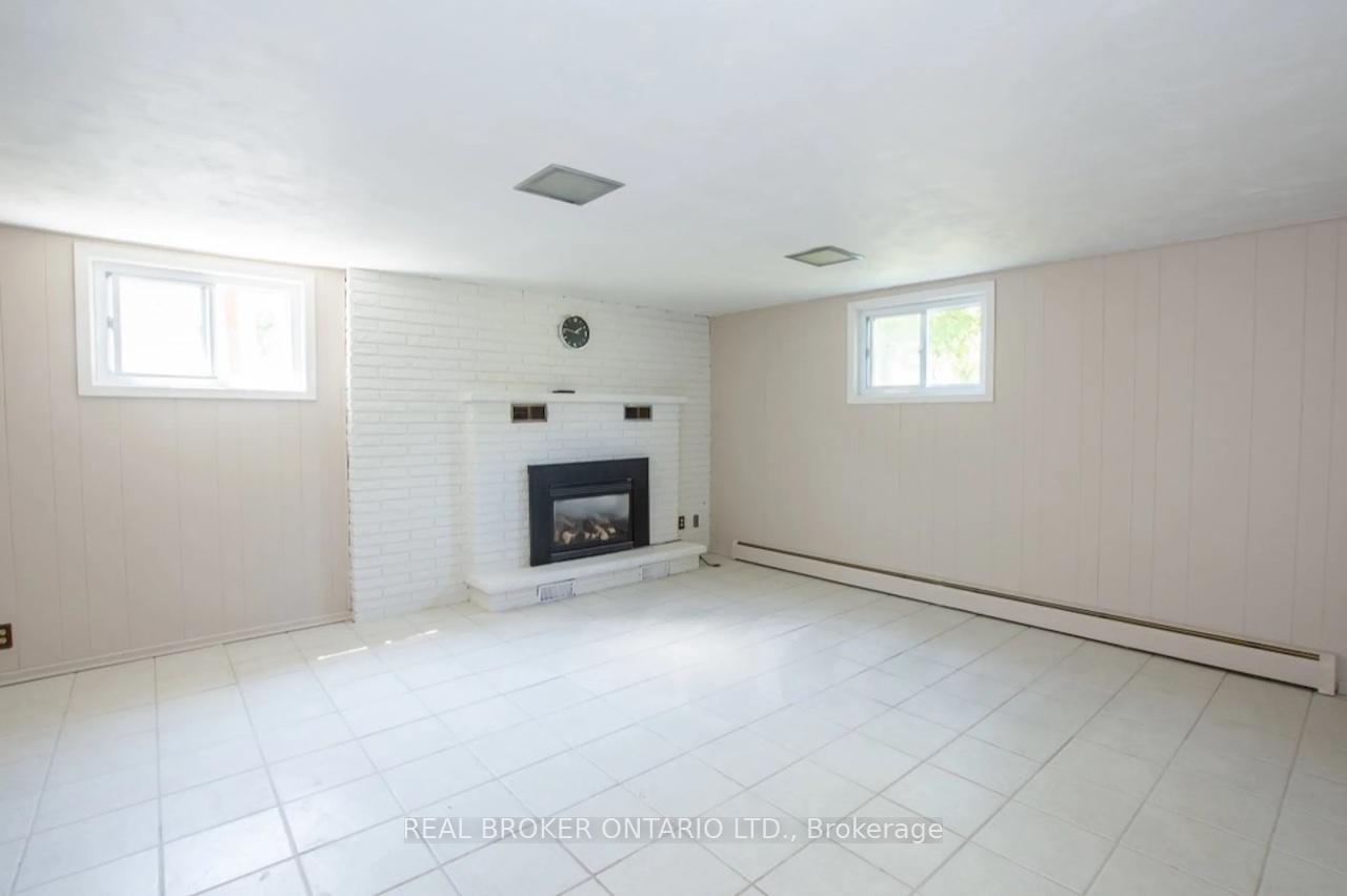 Photo 15 of 260 Bruce Street, Brantford, East Ward — HOMEH