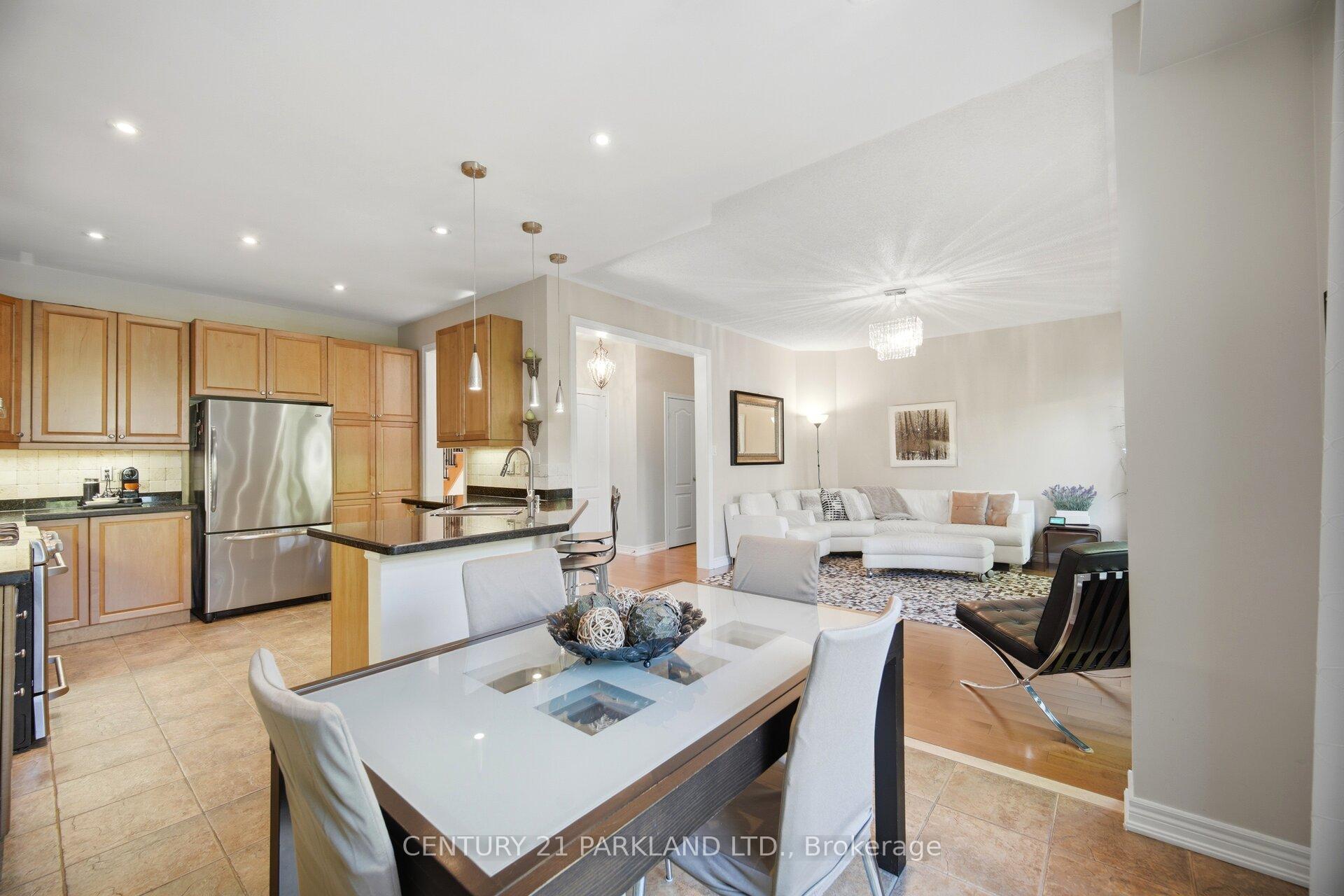 Photo 12 of 148 Vellore Avenue, Vaughan, Vellore Village — HOMEH