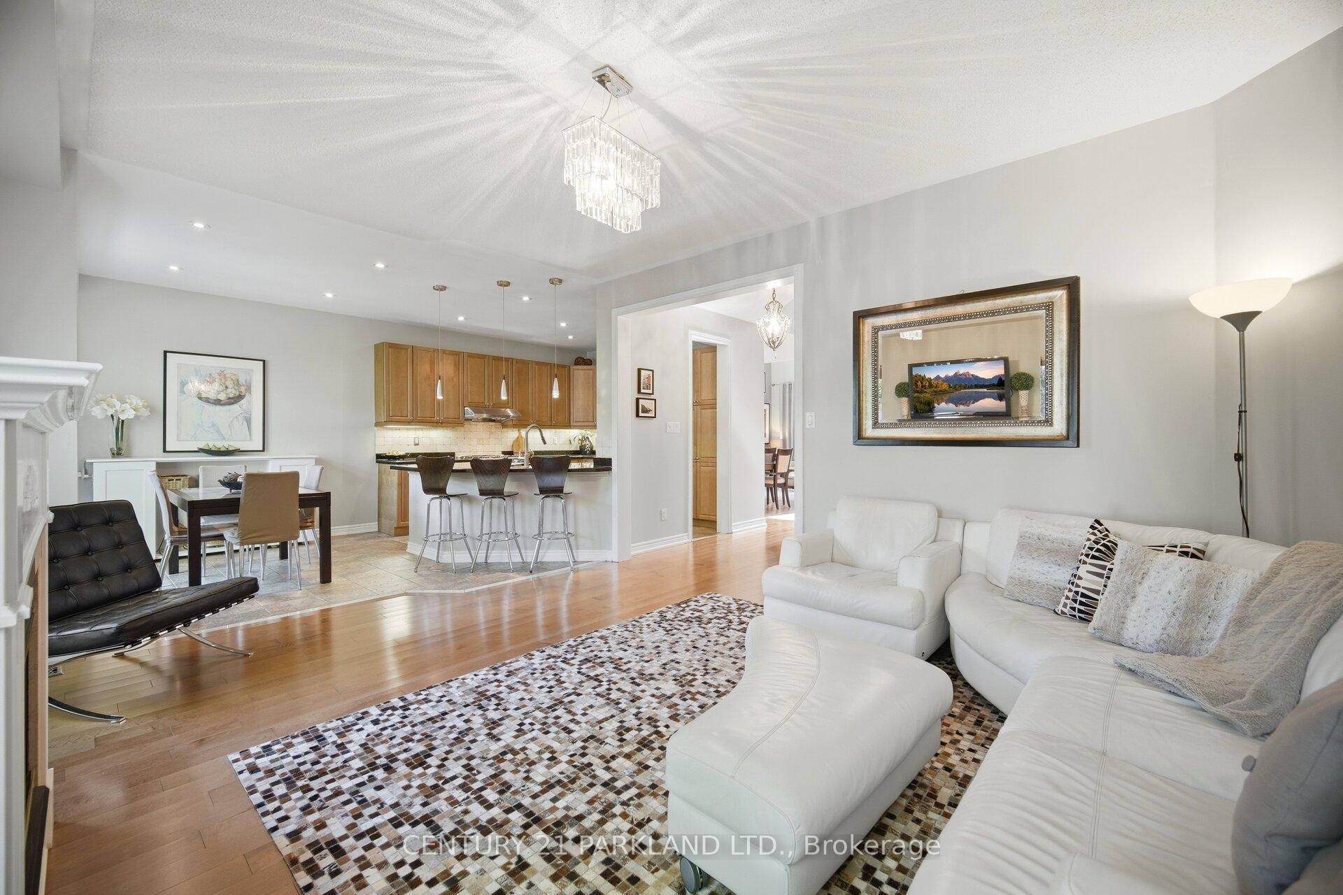 Photo 16 of 148 Vellore Avenue, Vaughan, Vellore Village — HOMEH