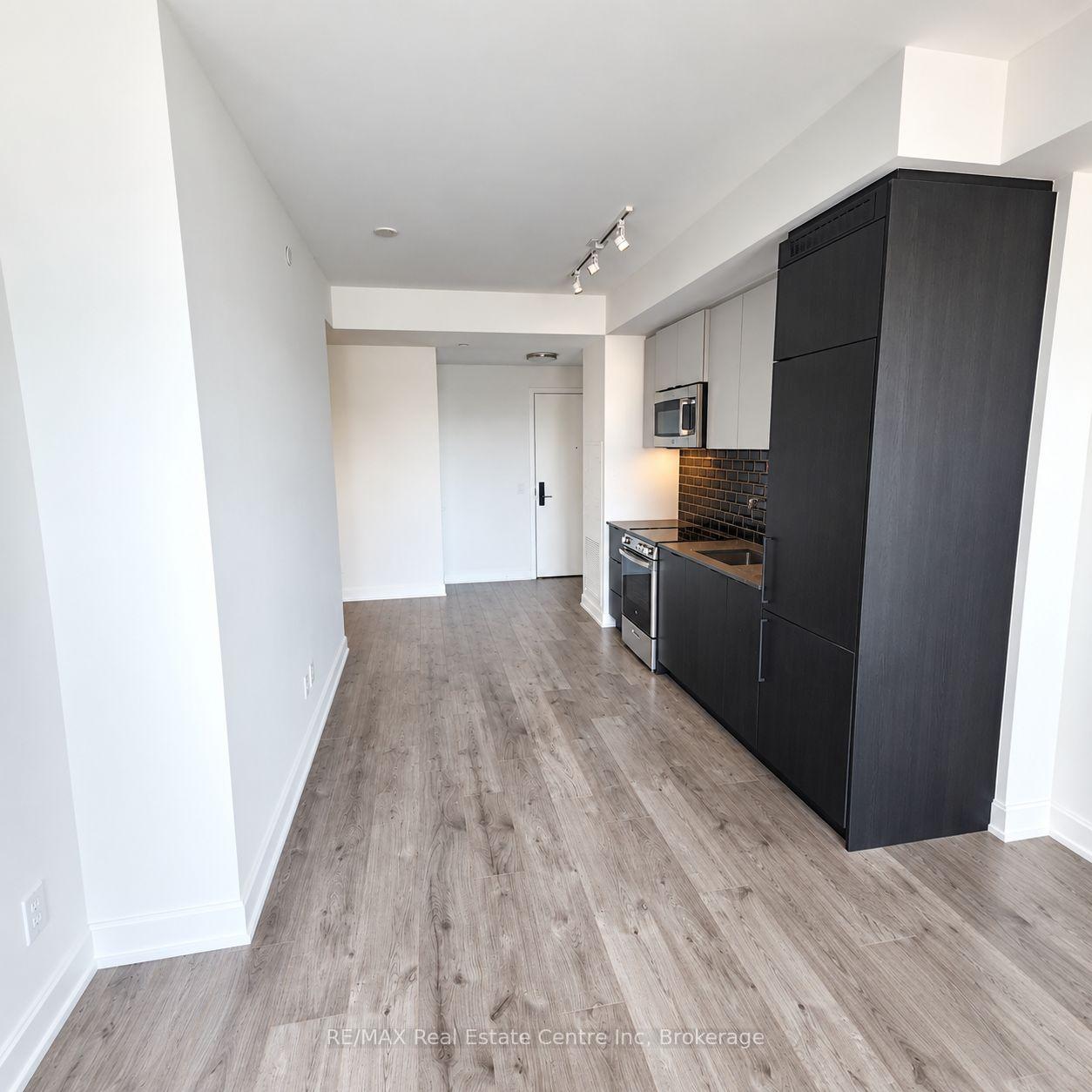 Photo 8 of Unit 328, 285 Dufferin Street, Toronto, South Parkdale — HOMEH