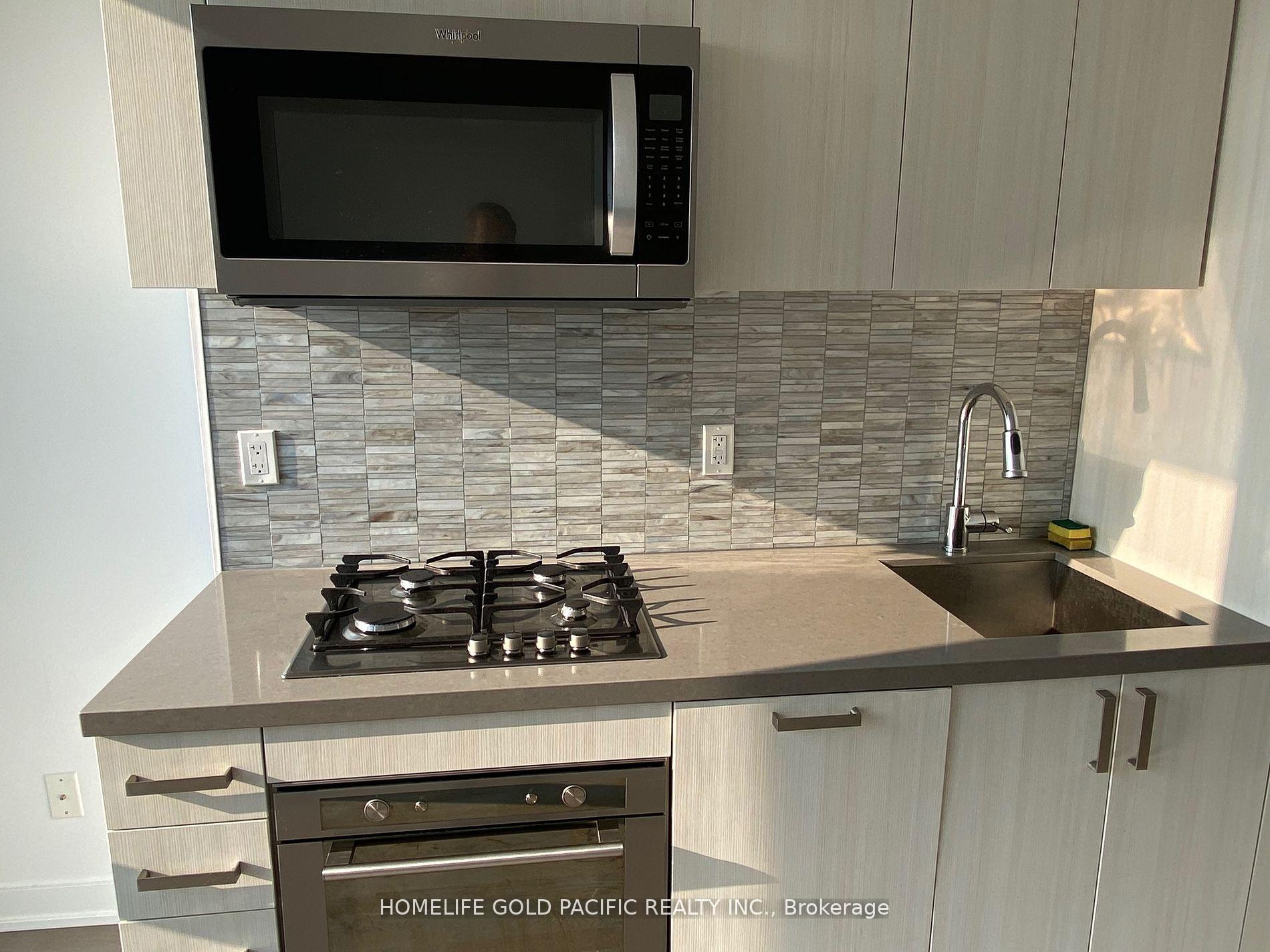 Photo 6 of Unit 1109, 501 St. Clair Avenue W, Toronto, Casa Loma — HOMEH