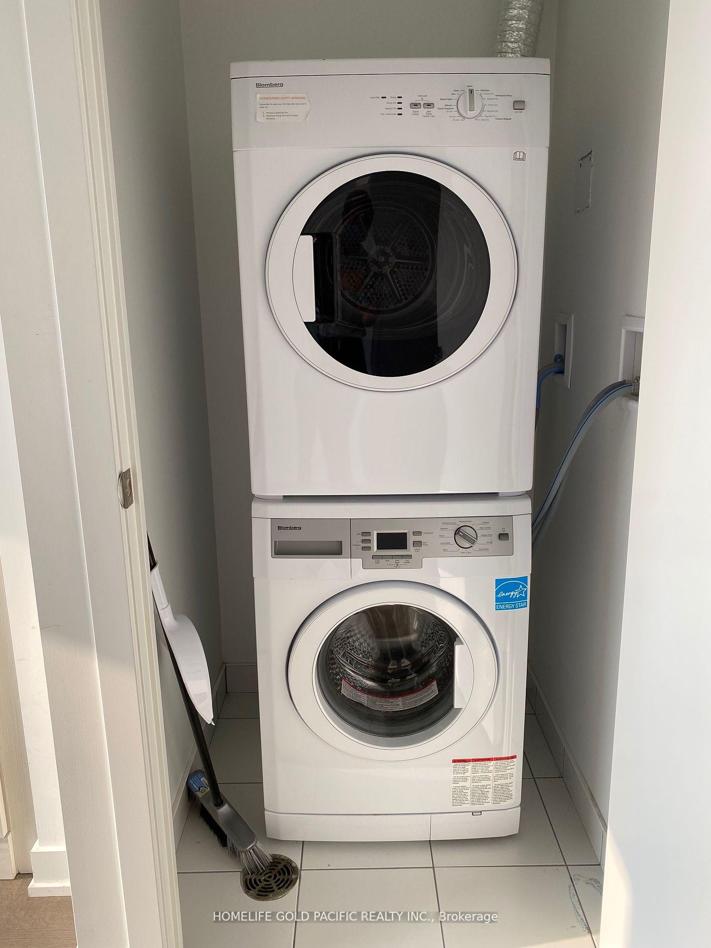 Photo 15 of Unit 1109, 501 St. Clair Avenue W, Toronto, Casa Loma — HOMEH
