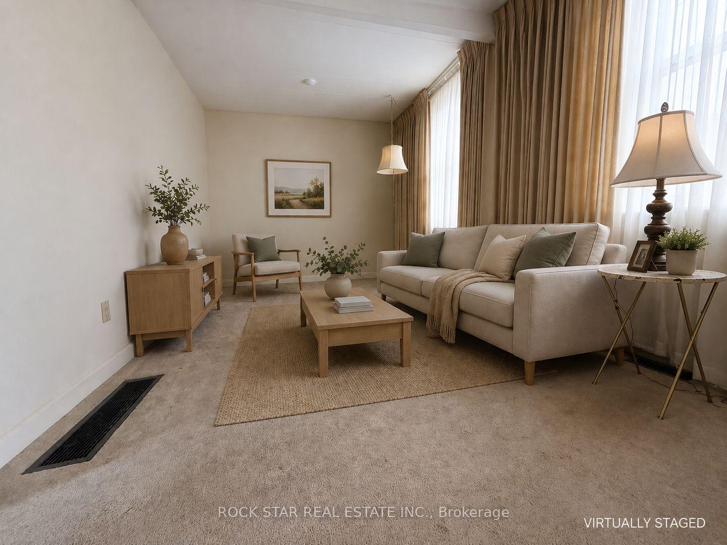 Photo 3 of 358 Barton Street E, Hamilton, Landsdale — HOMEH