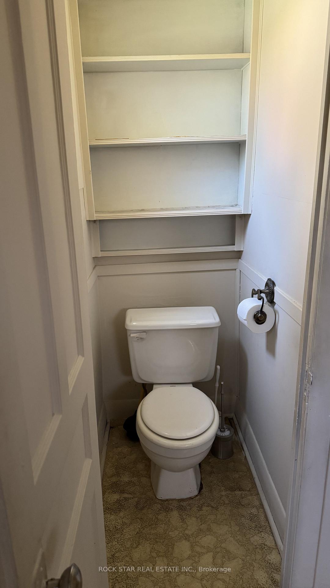 Photo 17 of 358 Barton Street E, Hamilton, Landsdale — HOMEH
