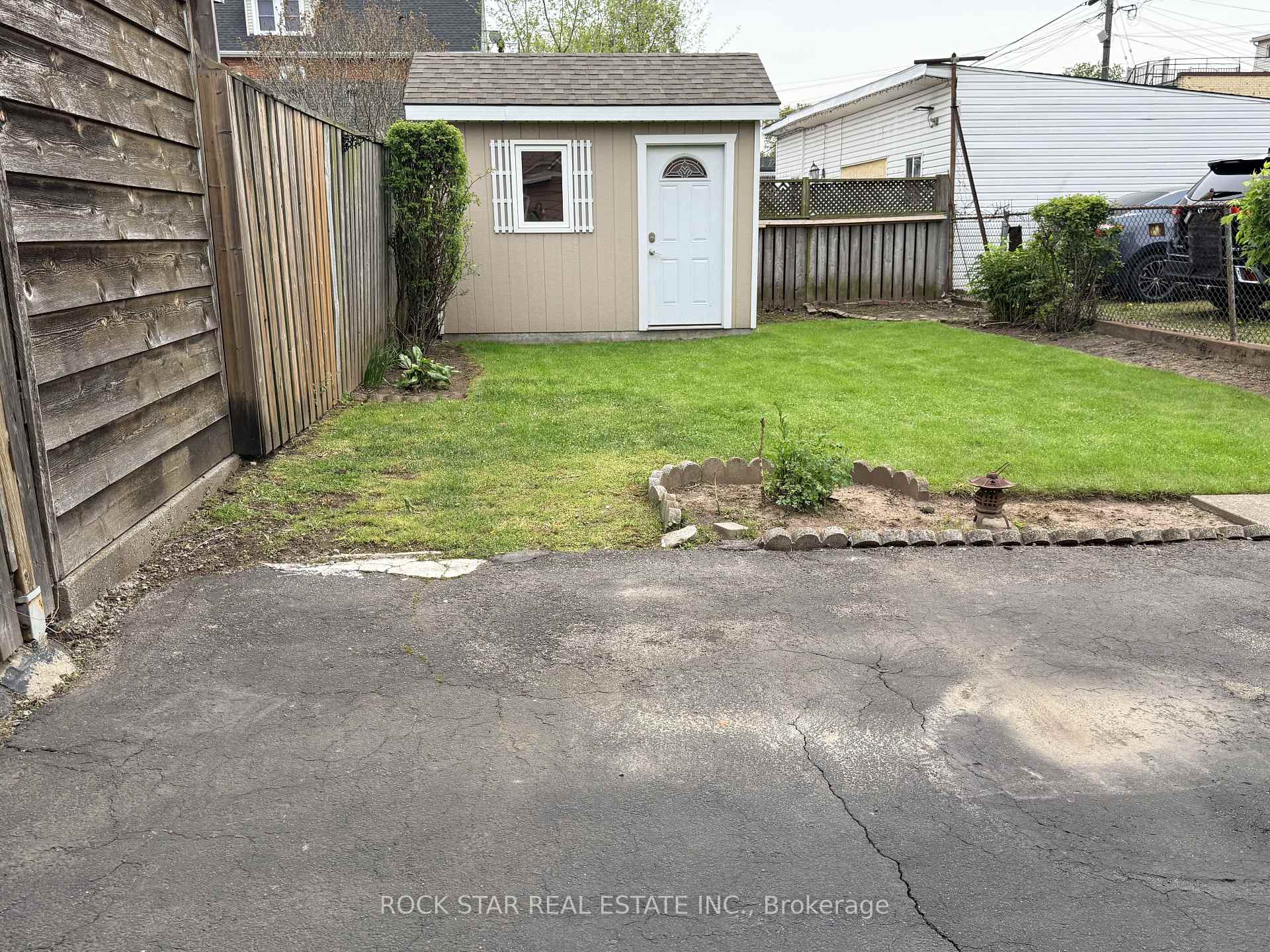 Photo 28 of 358 Barton Street E, Hamilton, Landsdale — HOMEH