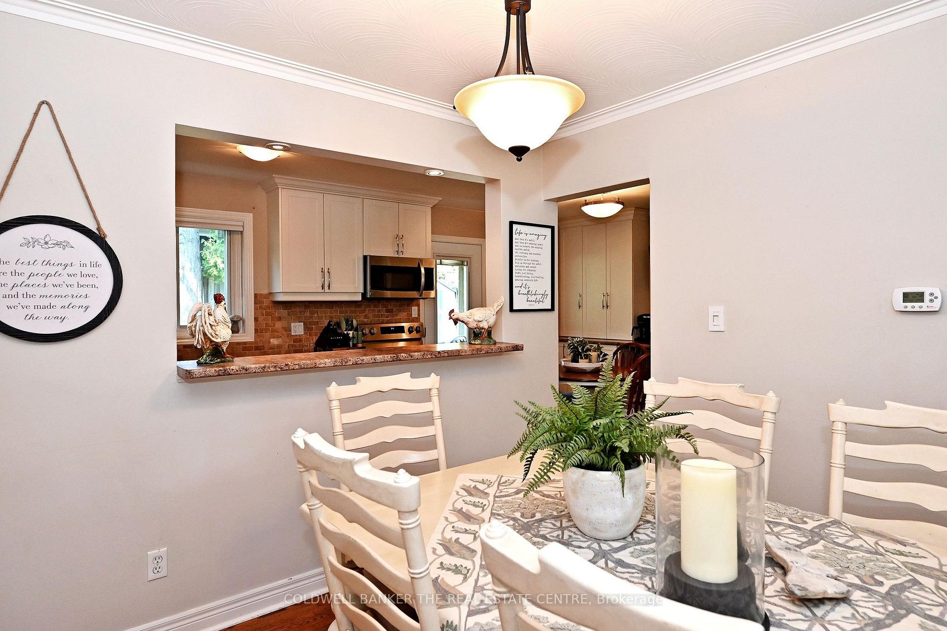 Photo 9 of 140 Lundy's Lane, Newmarket, Huron Heights-Leslie Valley — HOMEH