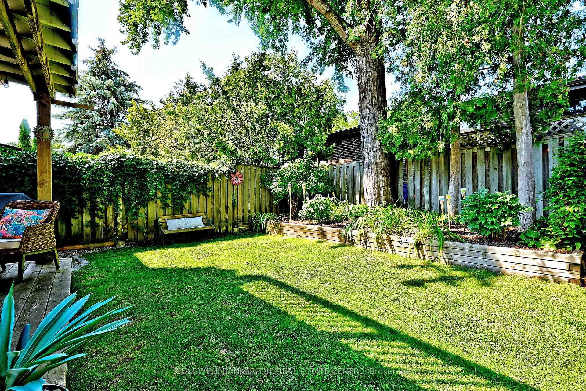 Photo 49 of 140 Lundy's Lane, Newmarket, Huron Heights-Leslie Valley — HOMEH