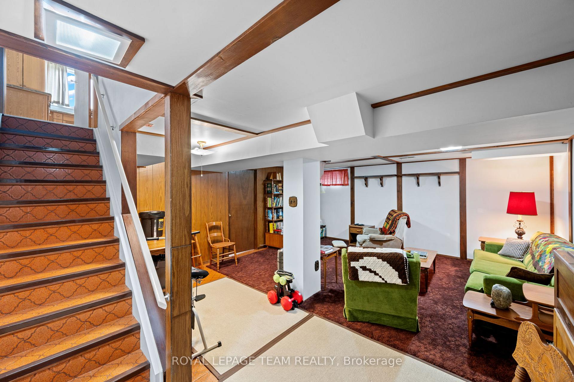 Photo 26 of 7 Centrepark Drive, Ottawa, Blackburn Hamlet — HOMEH