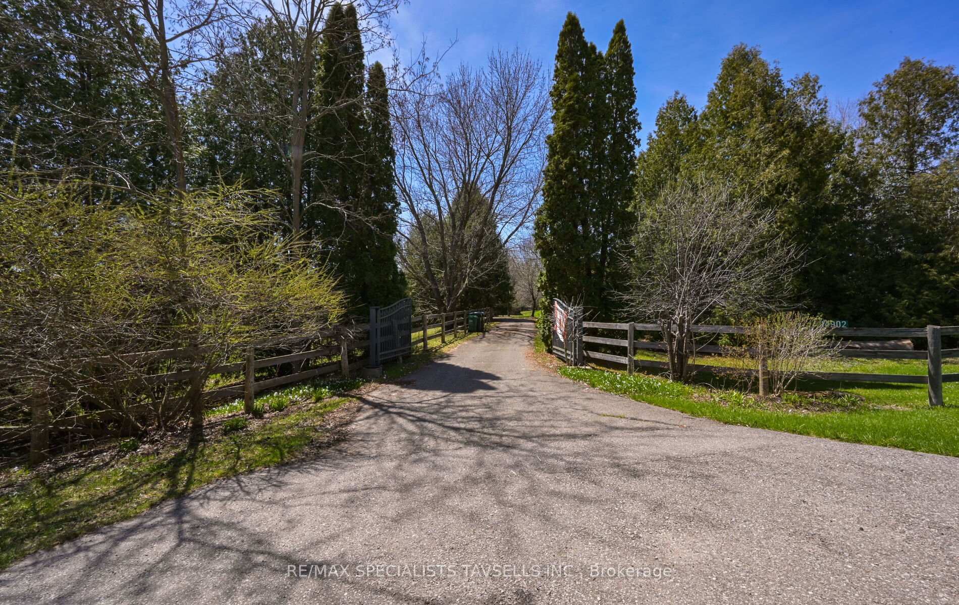 Photo 3 of 14902 Mount Pleasant Road, Caledon, Rural Caledon — HOMEH