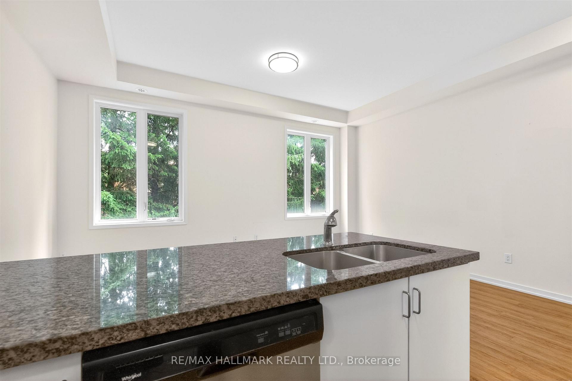Photo 17 of 62 Pantheon Lane, Markham, Wismer — HOMEH