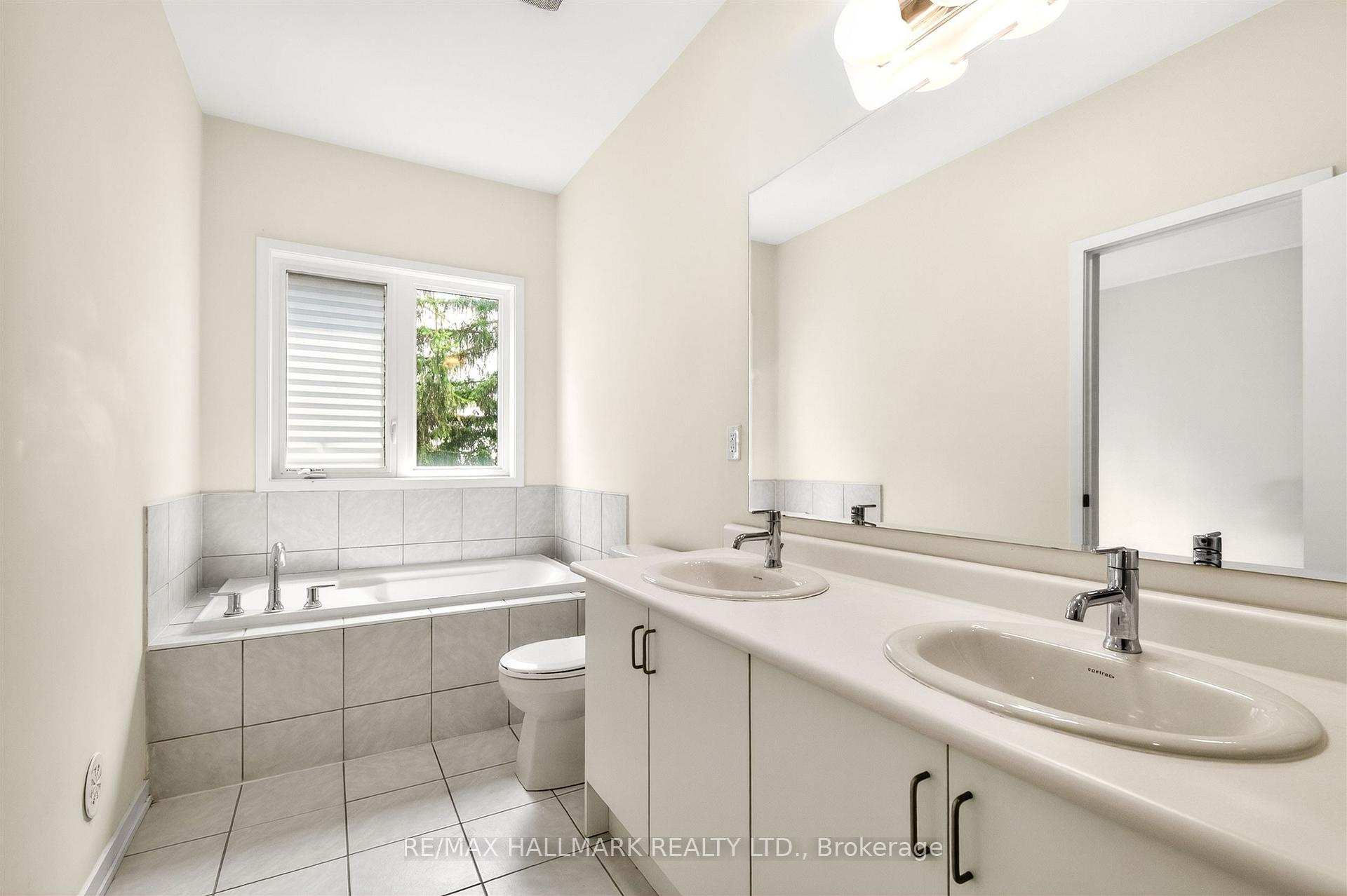 Photo 27 of 62 Pantheon Lane, Markham, Wismer — HOMEH
