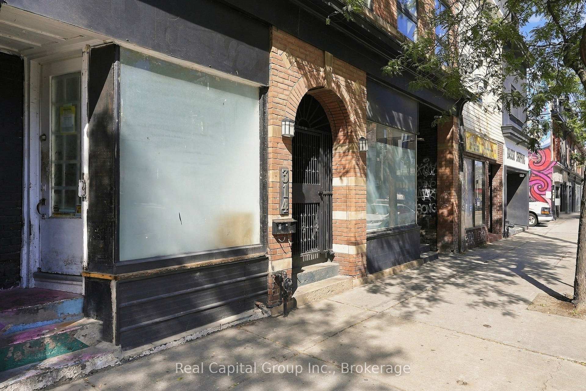 Photo 6 of 314-316 Queen Street E, Toronto, Moss Park — HOMEH