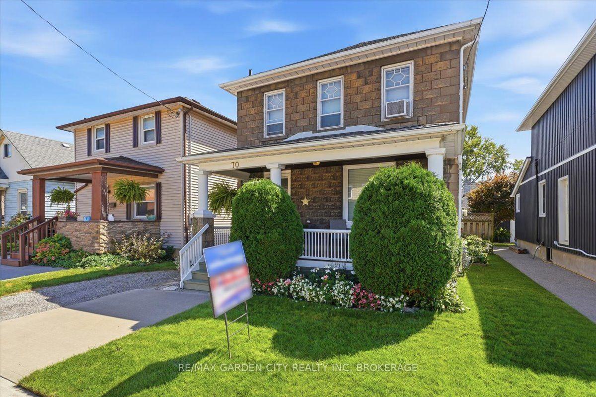 Photo 3 of 70 Lowell Avenue, St. Catharines, Downtown — HOMEH