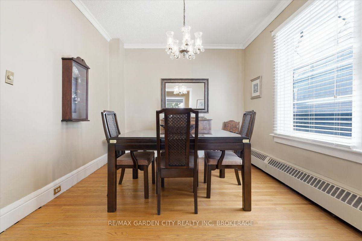 Photo 9 of 70 Lowell Avenue, St. Catharines, Downtown — HOMEH