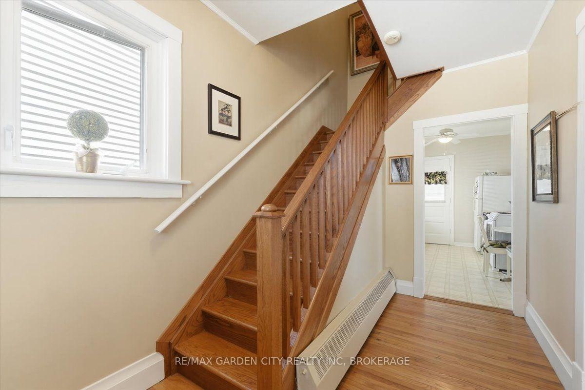Photo 14 of 70 Lowell Avenue, St. Catharines, Downtown — HOMEH