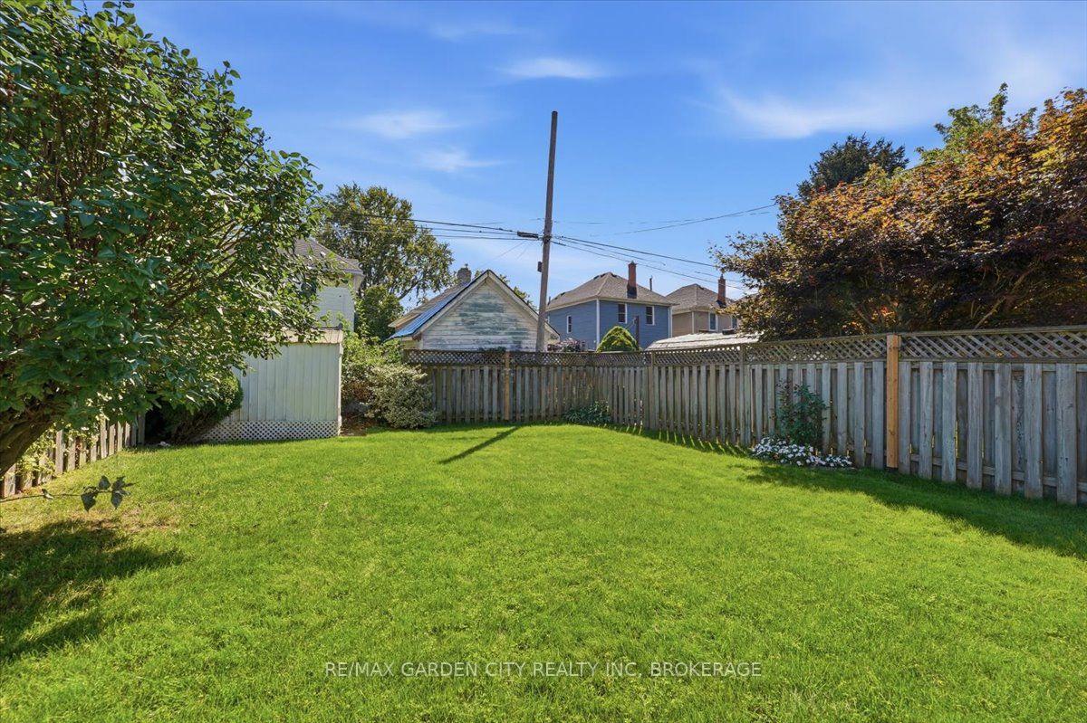 Photo 29 of 70 Lowell Avenue, St. Catharines, Downtown — HOMEH