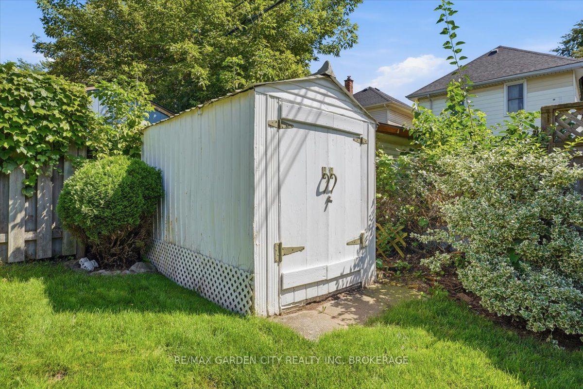 Photo 30 of 70 Lowell Avenue, St. Catharines, Downtown — HOMEH