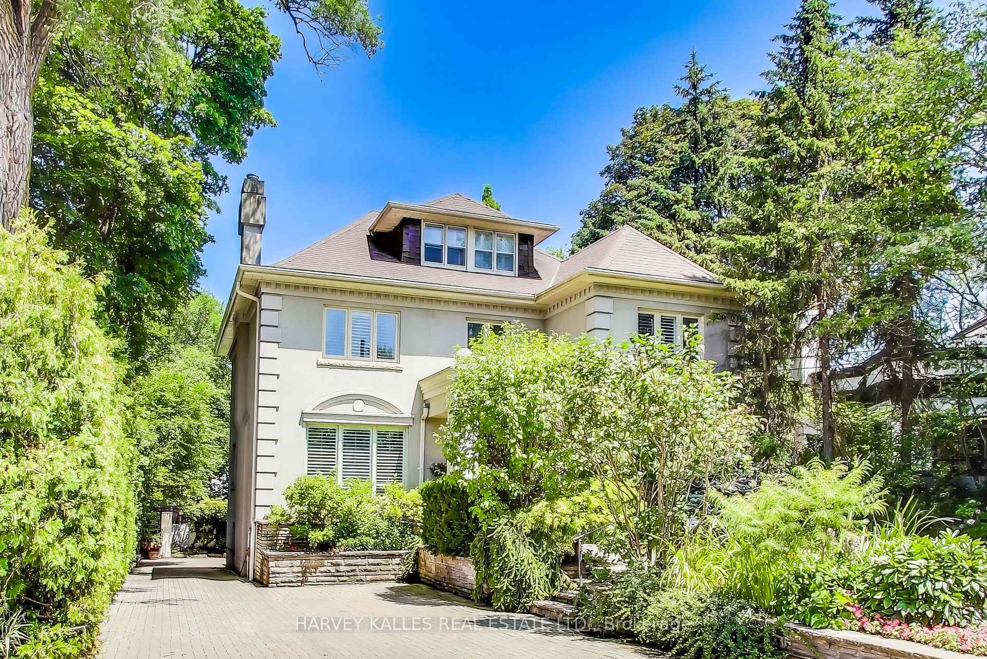 Photo 3 of 103 Vesta Drive, Toronto, Forest Hill South — HOMEH