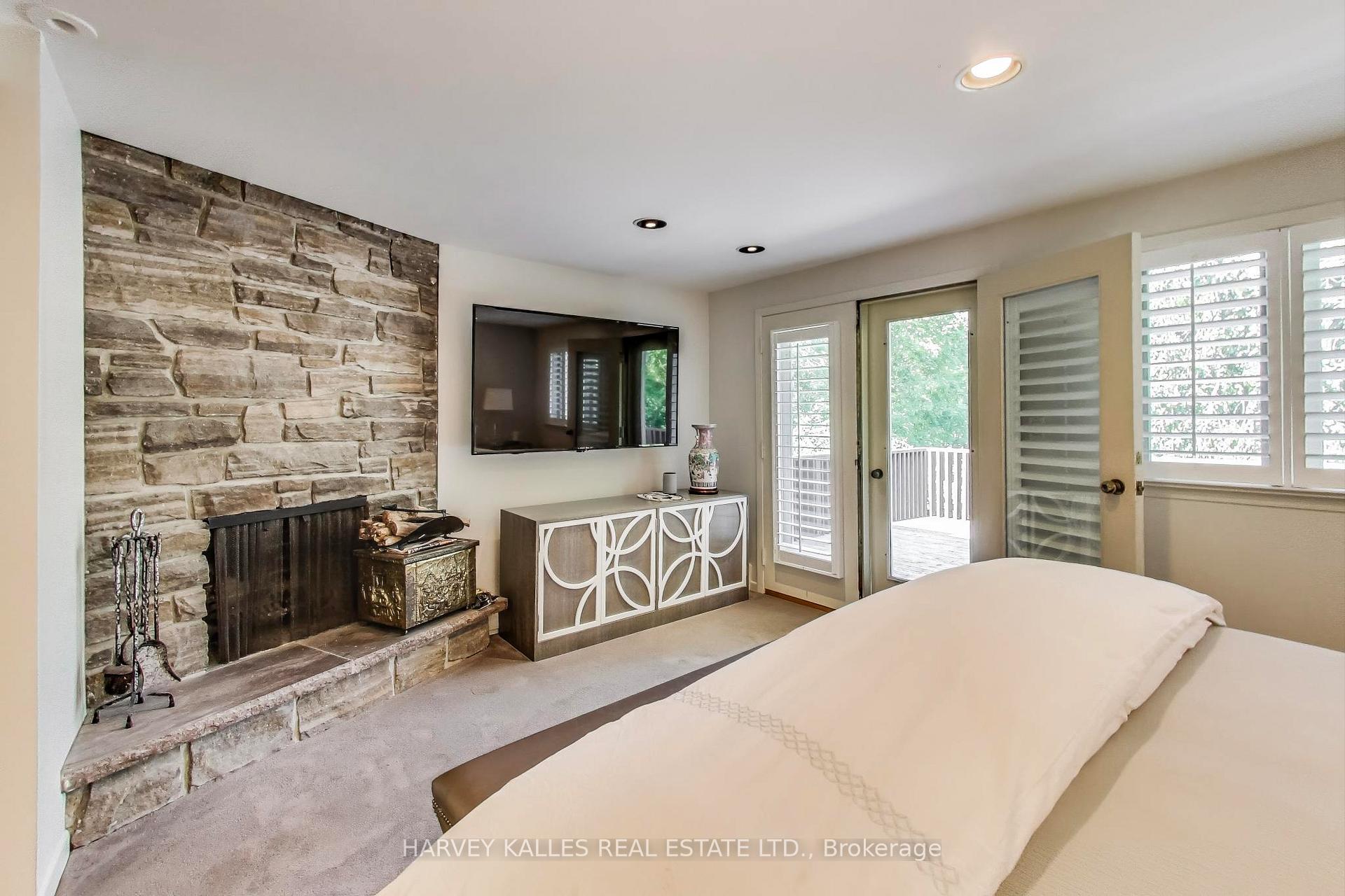 Photo 26 of 103 Vesta Drive, Toronto, Forest Hill South — HOMEH