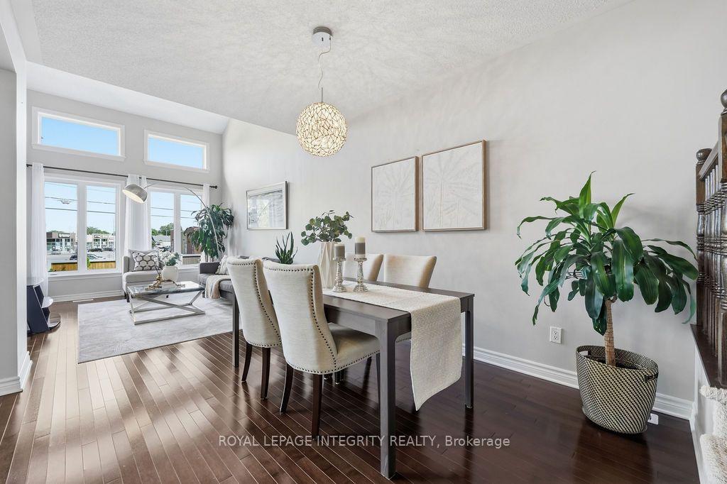 Photo 11 of 565 Remnor Avenue, Ottawa, Kanata - Kanata Lakes/Heritage Hills — HOMEH