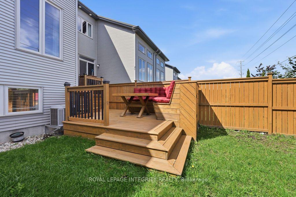 Photo 48 of 565 Remnor Avenue, Ottawa, Kanata - Kanata Lakes/Heritage Hills — HOMEH