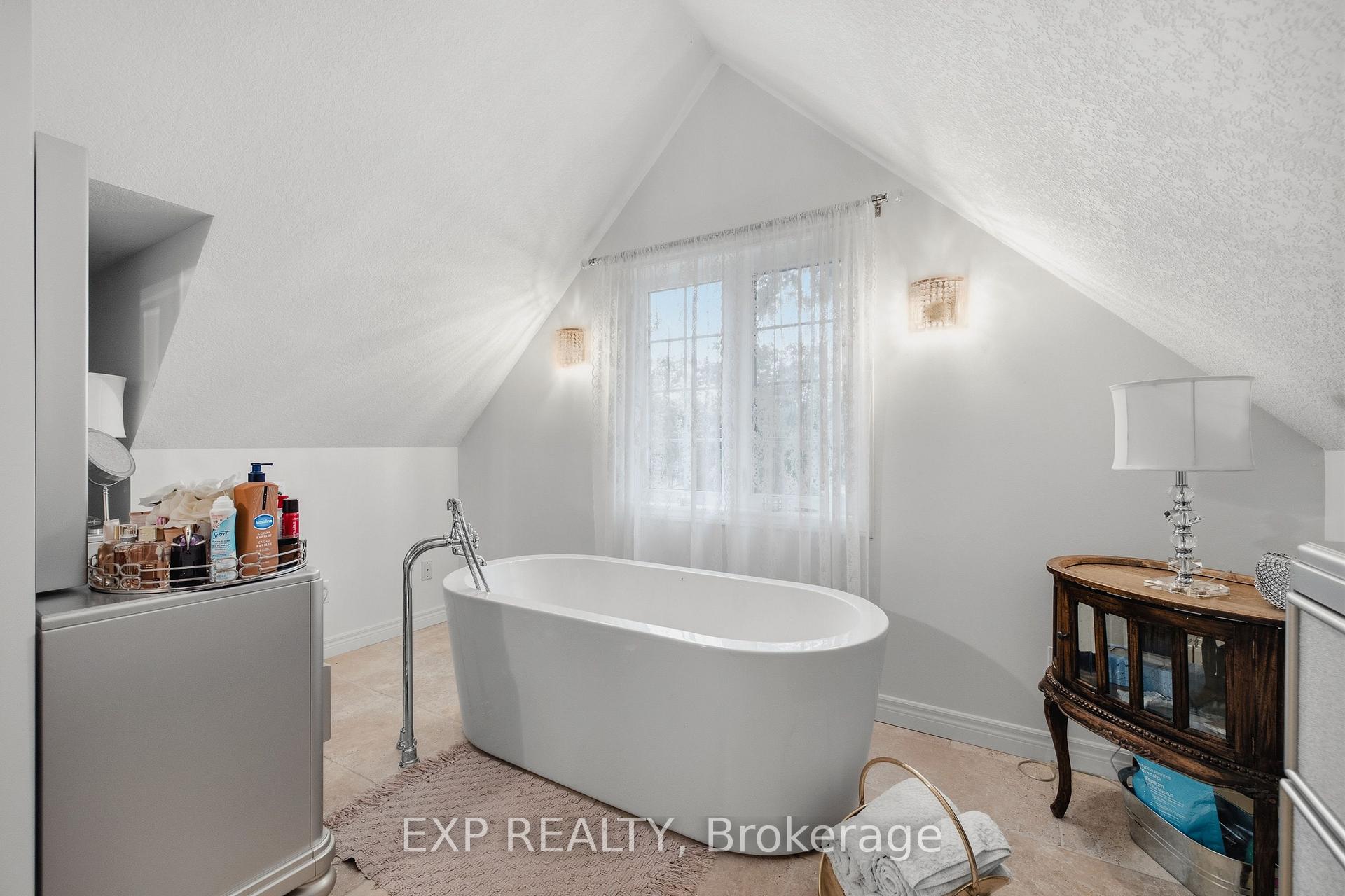 Photo 21 of 48664 John Wise Line, Malahide, Rural Malahide — HOMEH