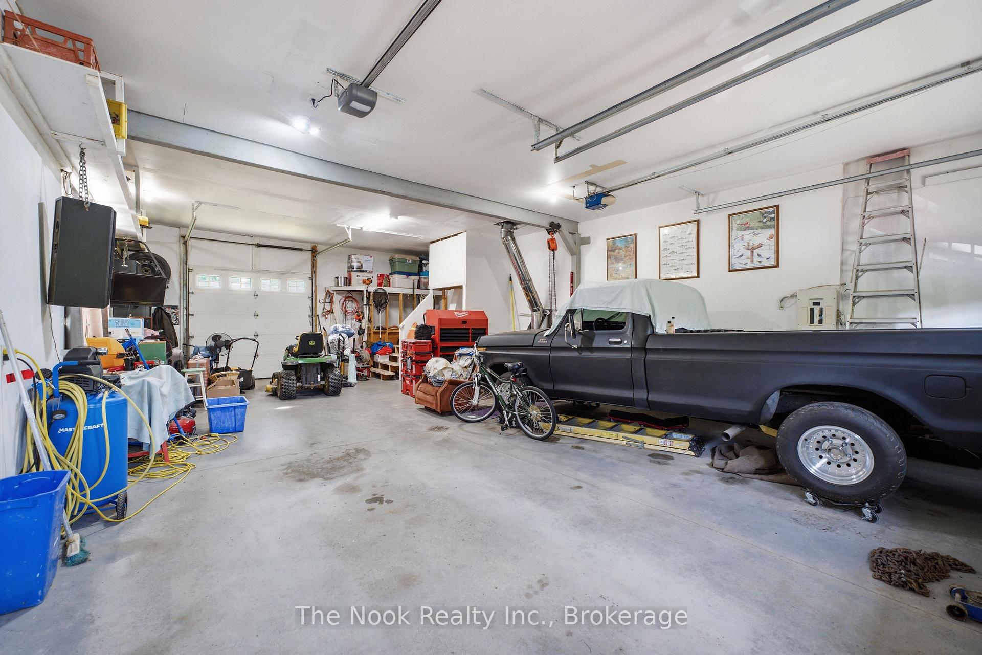 Photo 31 of 6 Cedar Terrace, Trent Lakes — HOMEH
