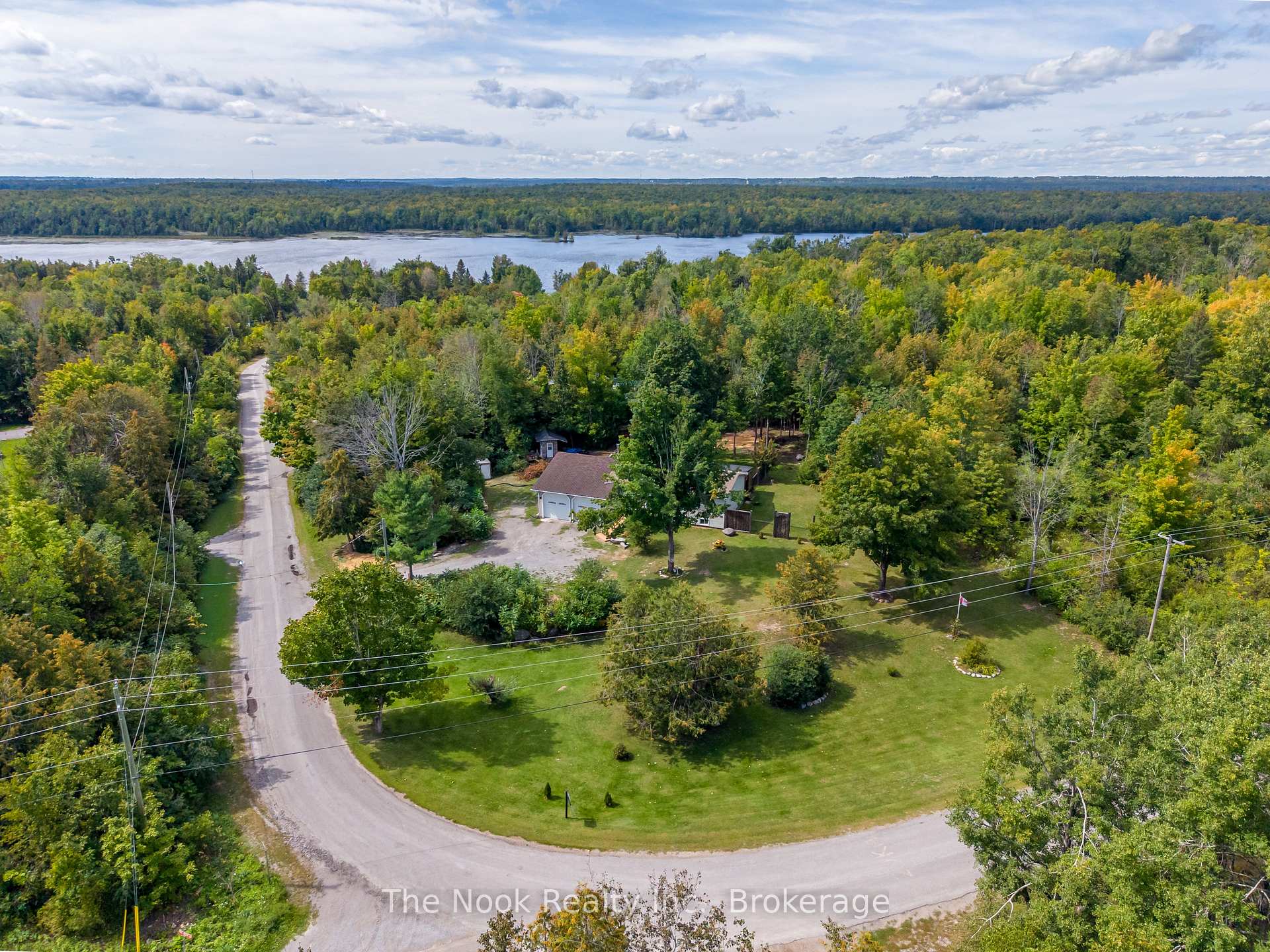 Photo 34 of 6 Cedar Terrace, Trent Lakes — HOMEH