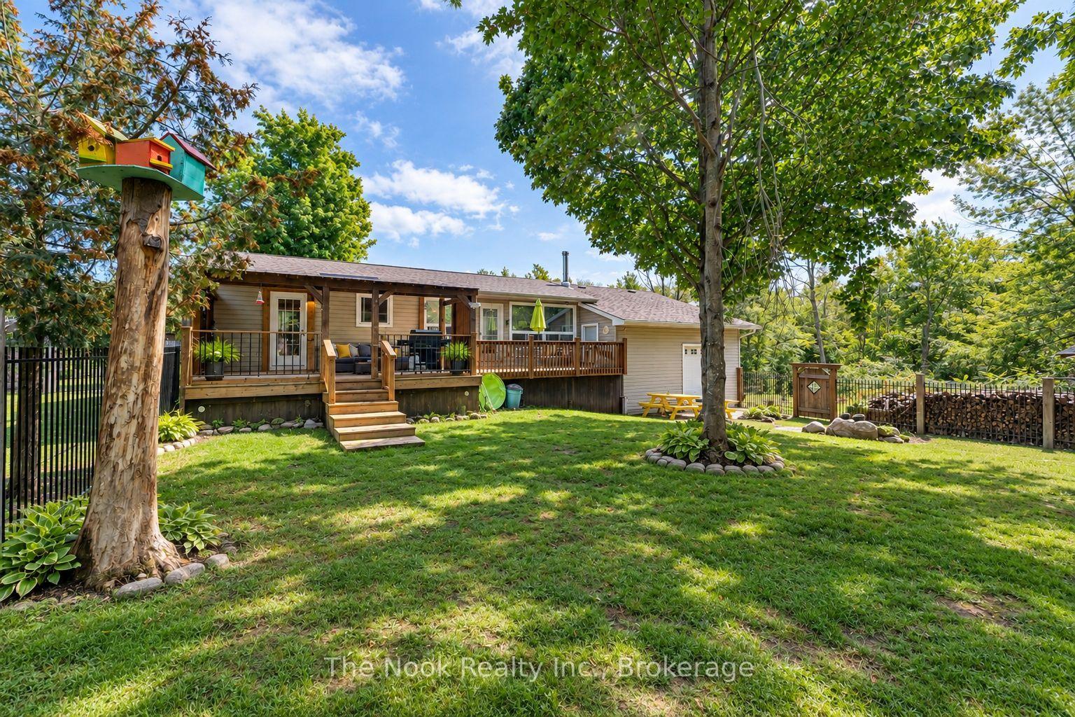 Photo 9 of 6 Cedar Terrace, Trent Lakes — HOMEH