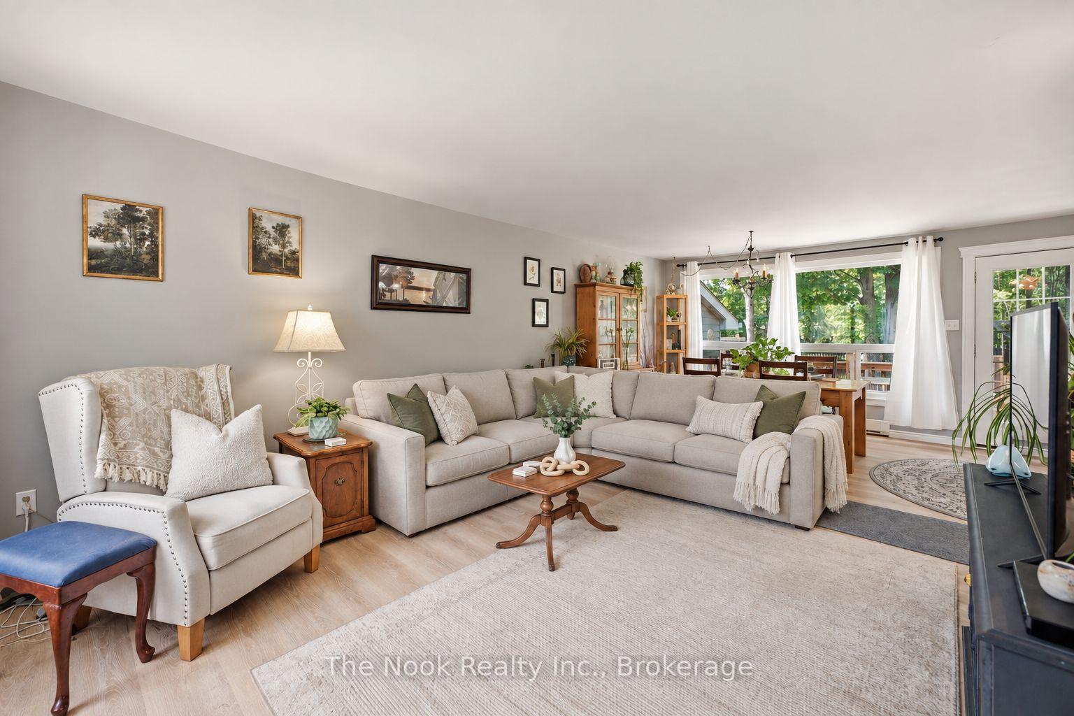 Photo 15 of 6 Cedar Terrace, Trent Lakes — HOMEH