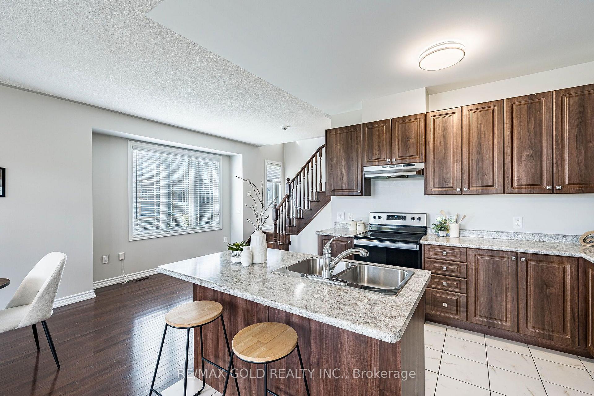 Photo 20 of 2 Cosbury Lane, Caledon, Rural Caledon — HOMEH