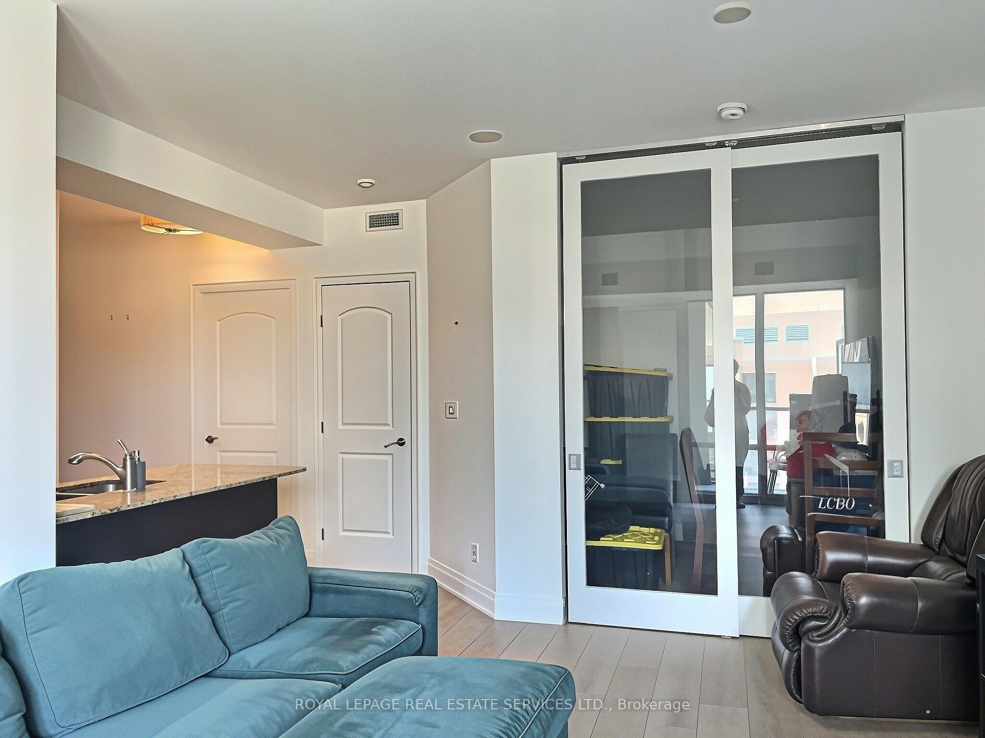 Photo 4 of Unit 701, 1 Bedford Road, Toronto, The Annex — HOMEH