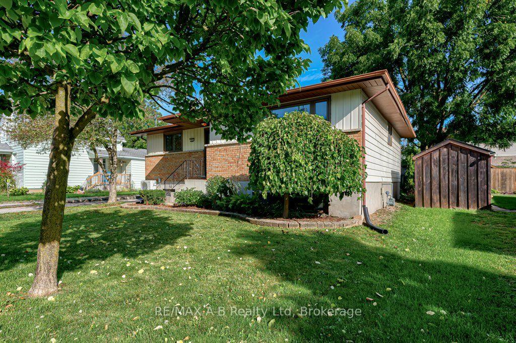 Photo 1 of 56 Brant Street, Stratford — HOMEH