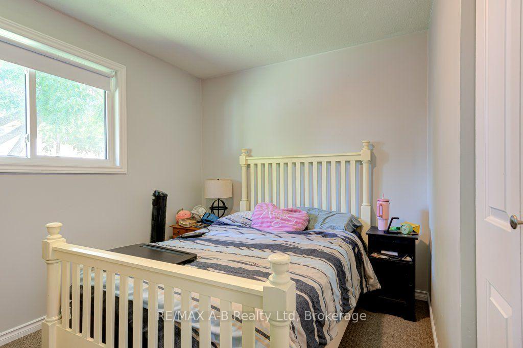 Photo 10 of 56 Brant Street, Stratford — HOMEH