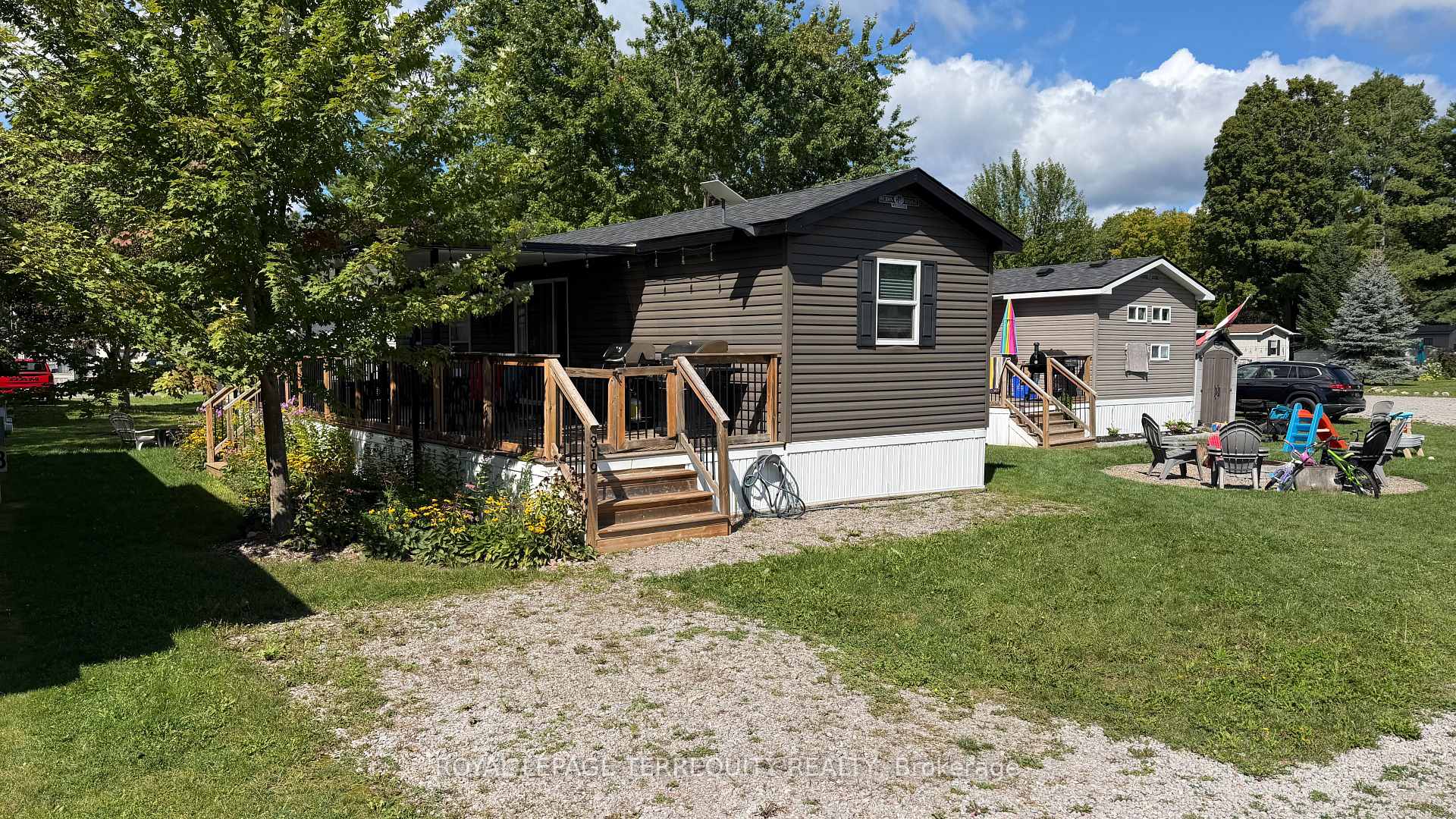Photo 3 of 319 Rockview, Selwyn — HOMEH