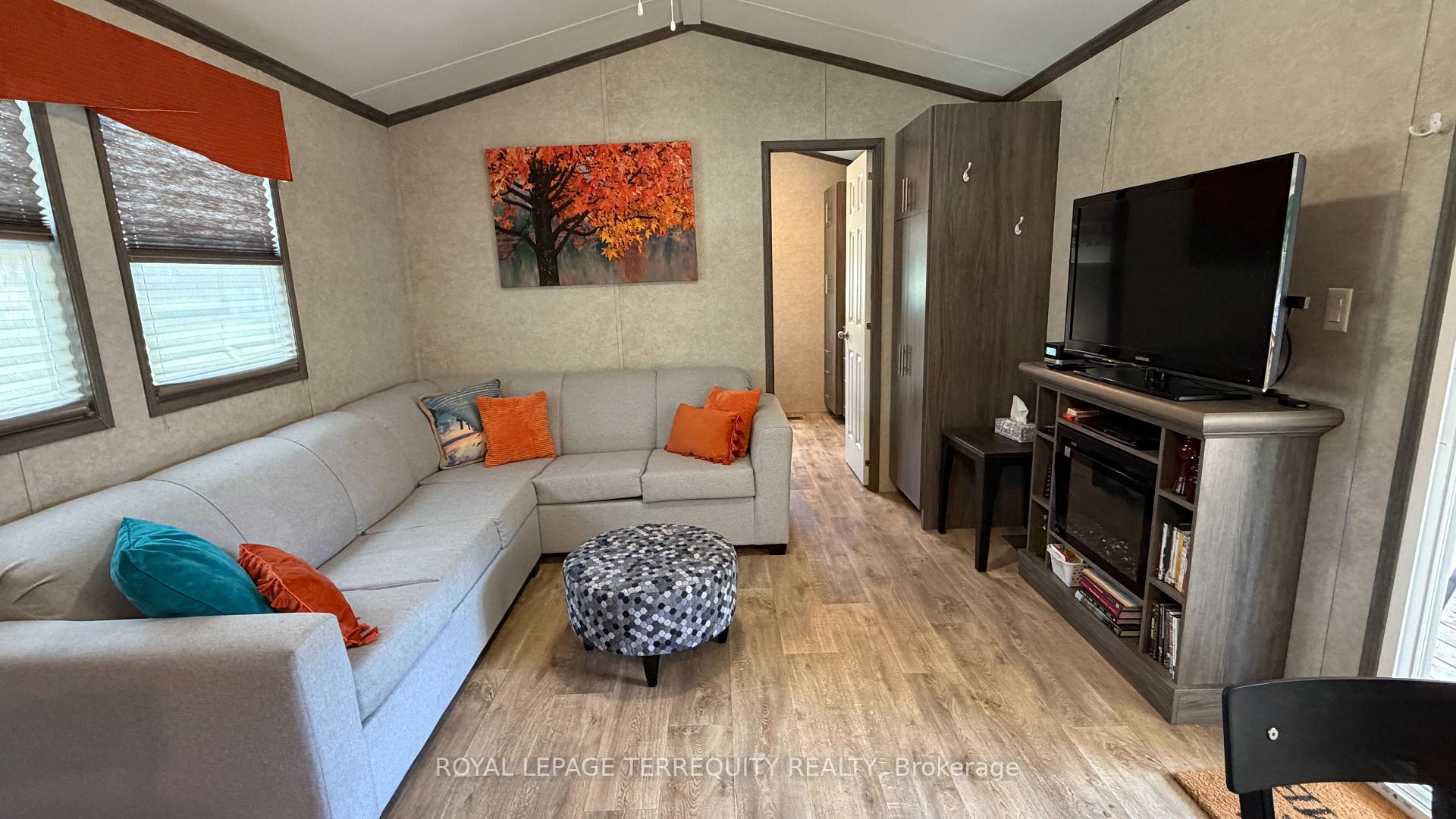 Photo 11 of 319 Rockview, Selwyn — HOMEH