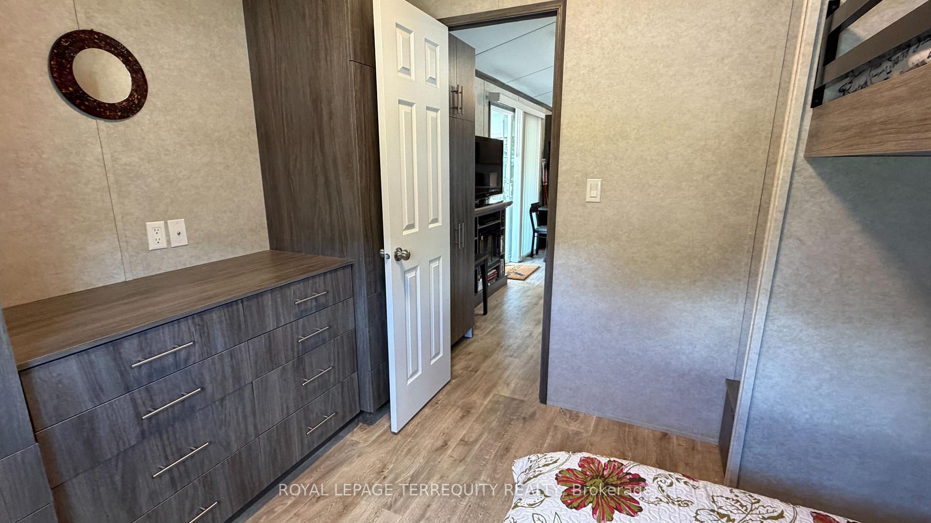 Photo 16 of 319 Rockview, Selwyn — HOMEH