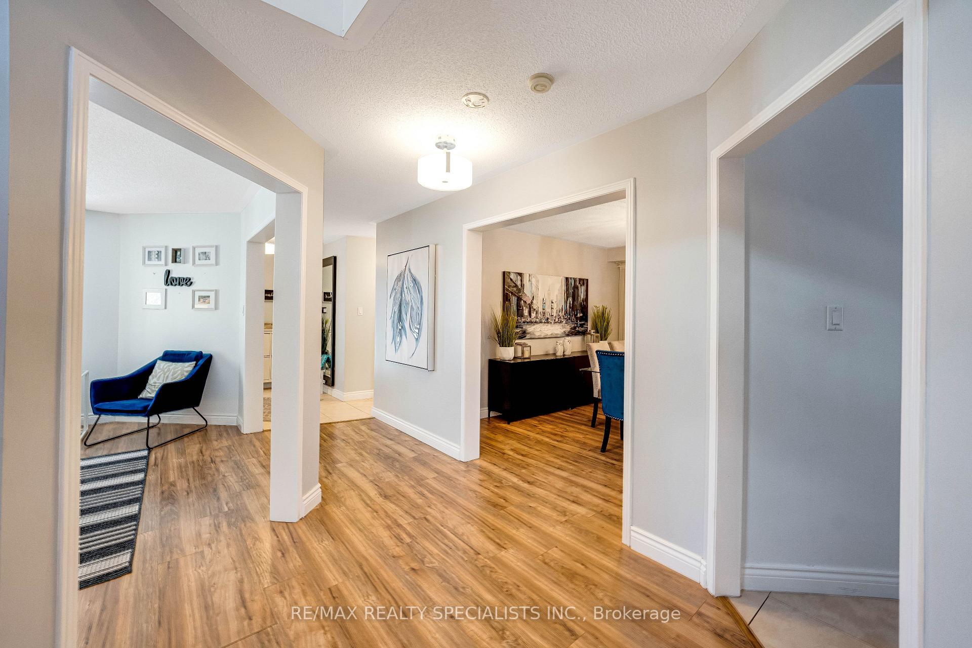 Photo 6 of 7 Banington Crescent, Brampton, Snelgrove — HOMEH
