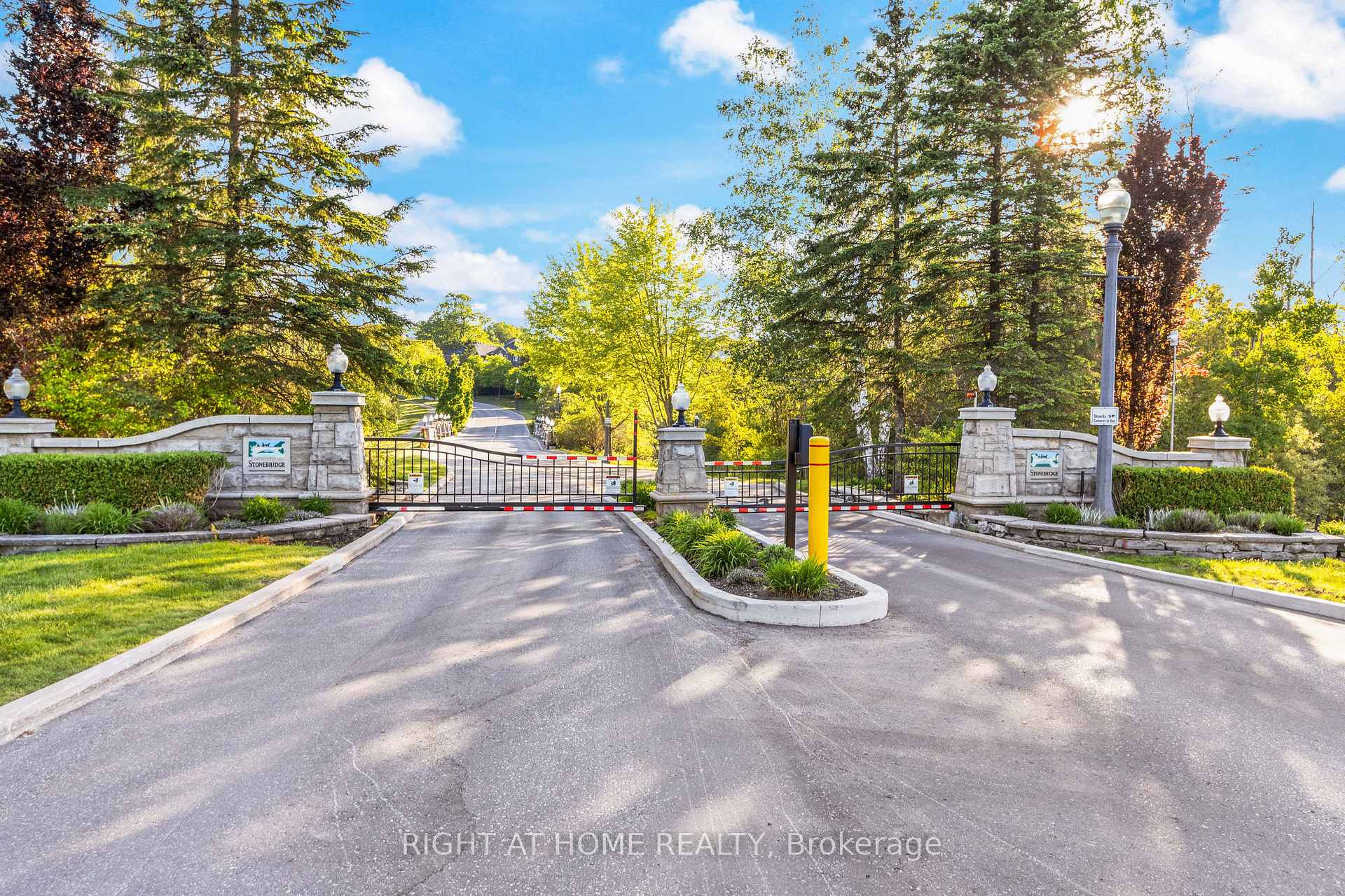 Photo 6 of Unit 5B, 405 Crossing Bridge Place, Aurora, Aurora Estates — HOMEH