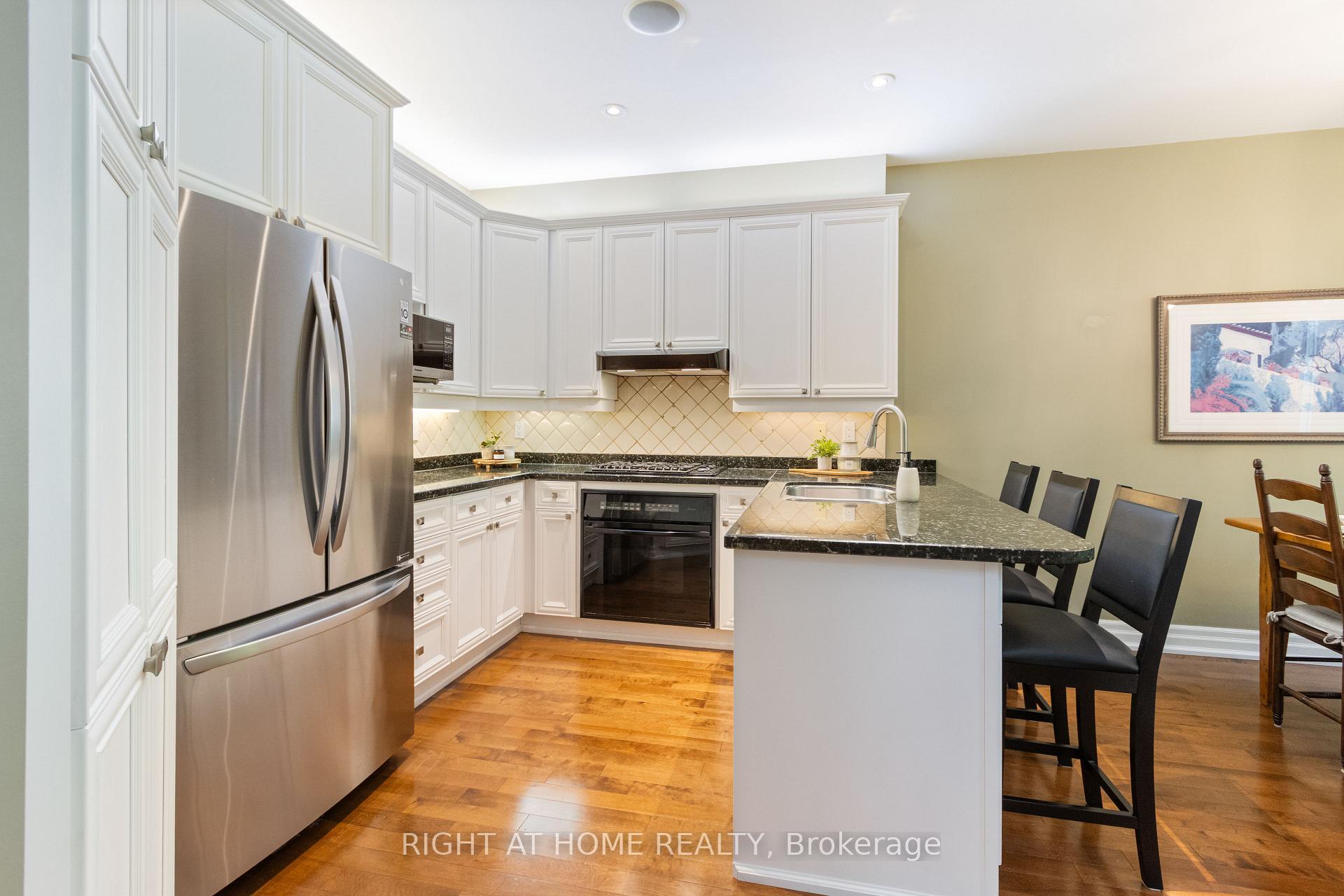 Photo 15 of Unit 5B, 405 Crossing Bridge Place, Aurora, Aurora Estates — HOMEH