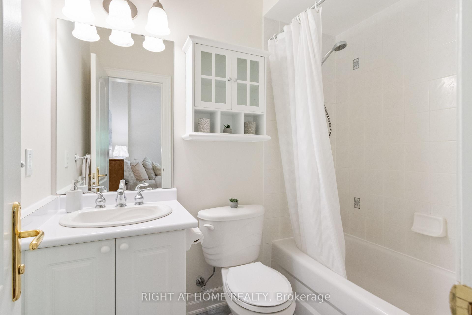 Photo 34 of Unit 5B, 405 Crossing Bridge Place, Aurora, Aurora Estates — HOMEH