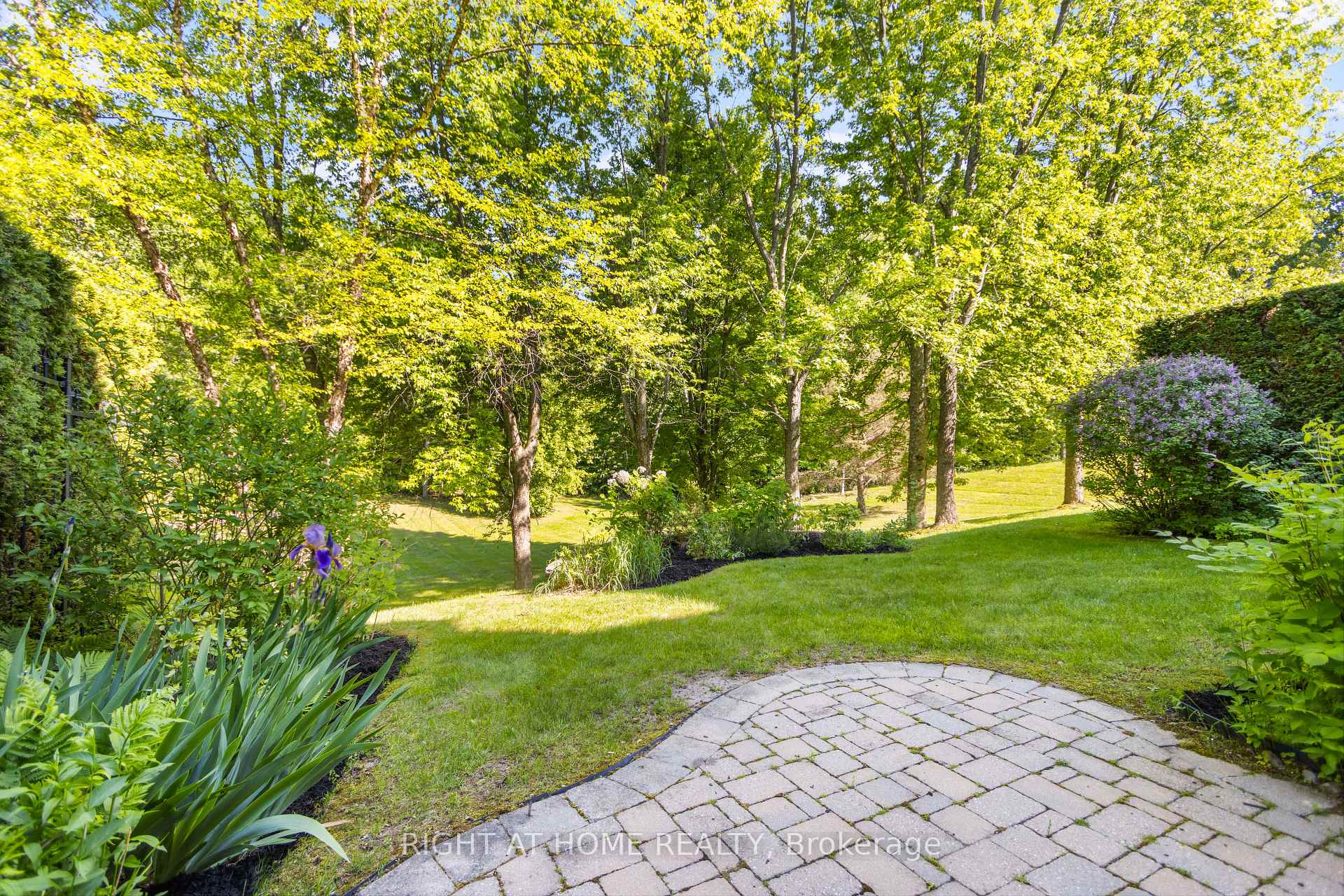 Photo 43 of Unit 5B, 405 Crossing Bridge Place, Aurora, Aurora Estates — HOMEH