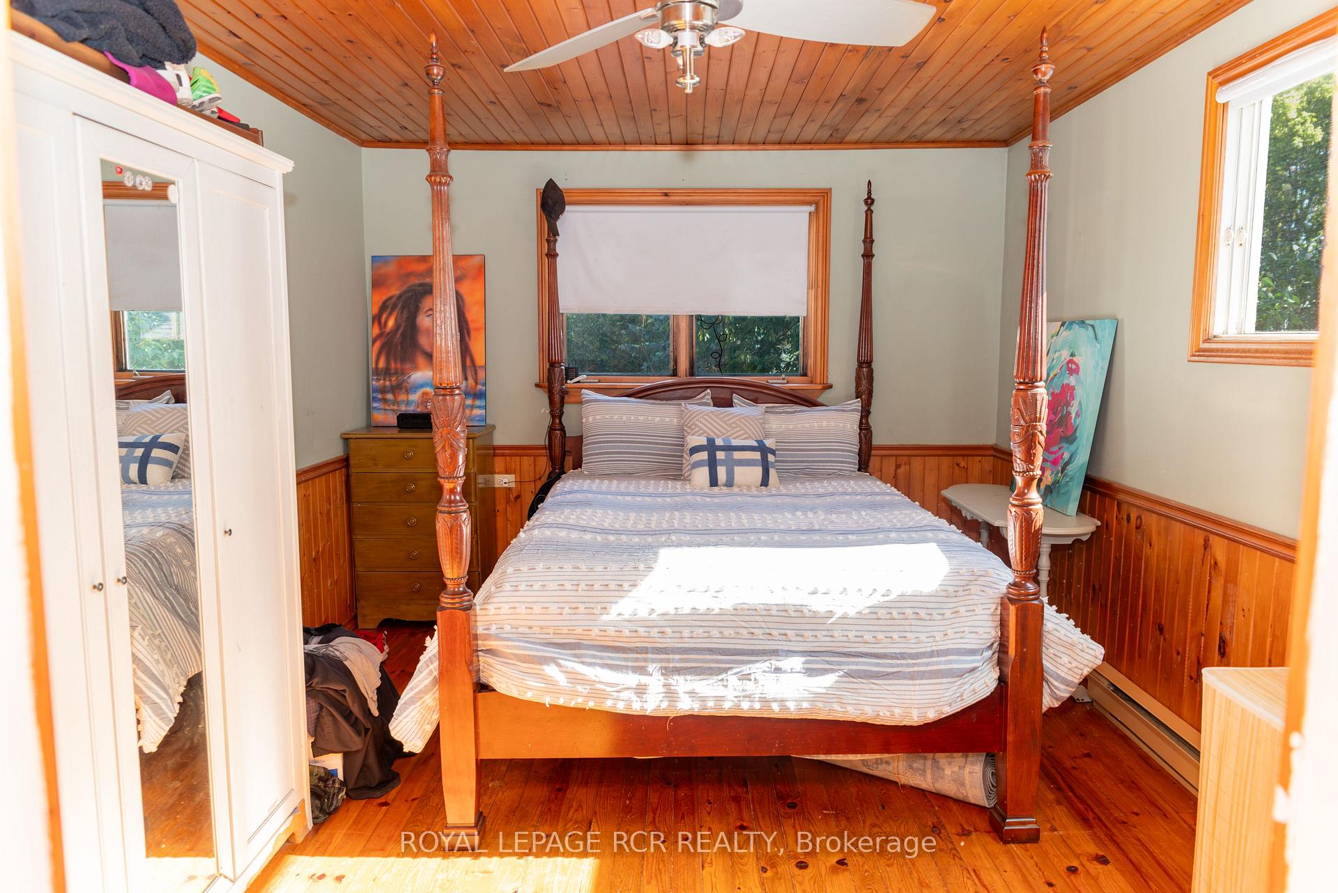 Photo 20 of 82 Quarry Drive, Orangeville — HOMEH
