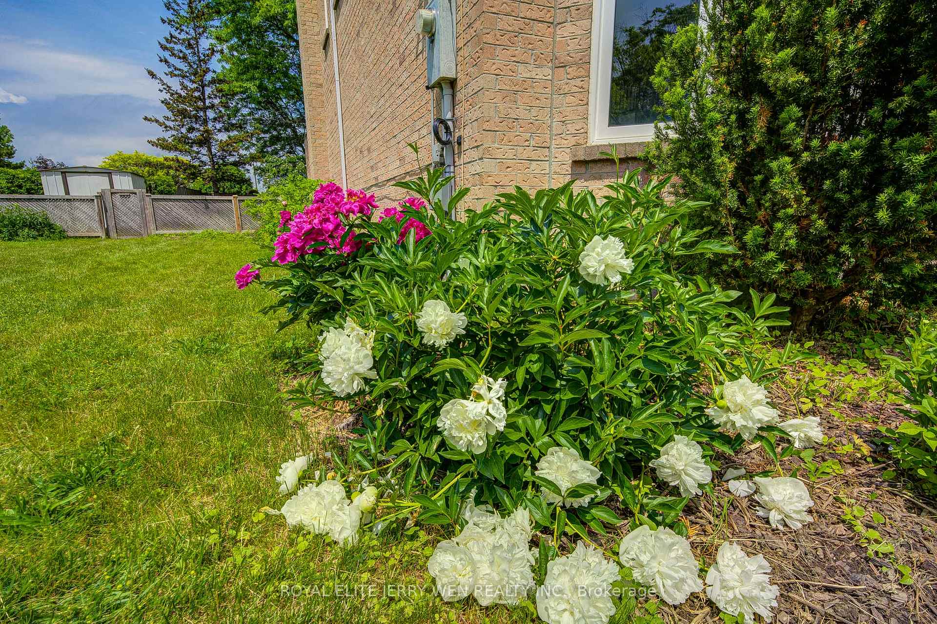 Photo 41 of 70 Bronte Road, Markham, Thornlea — HOMEH